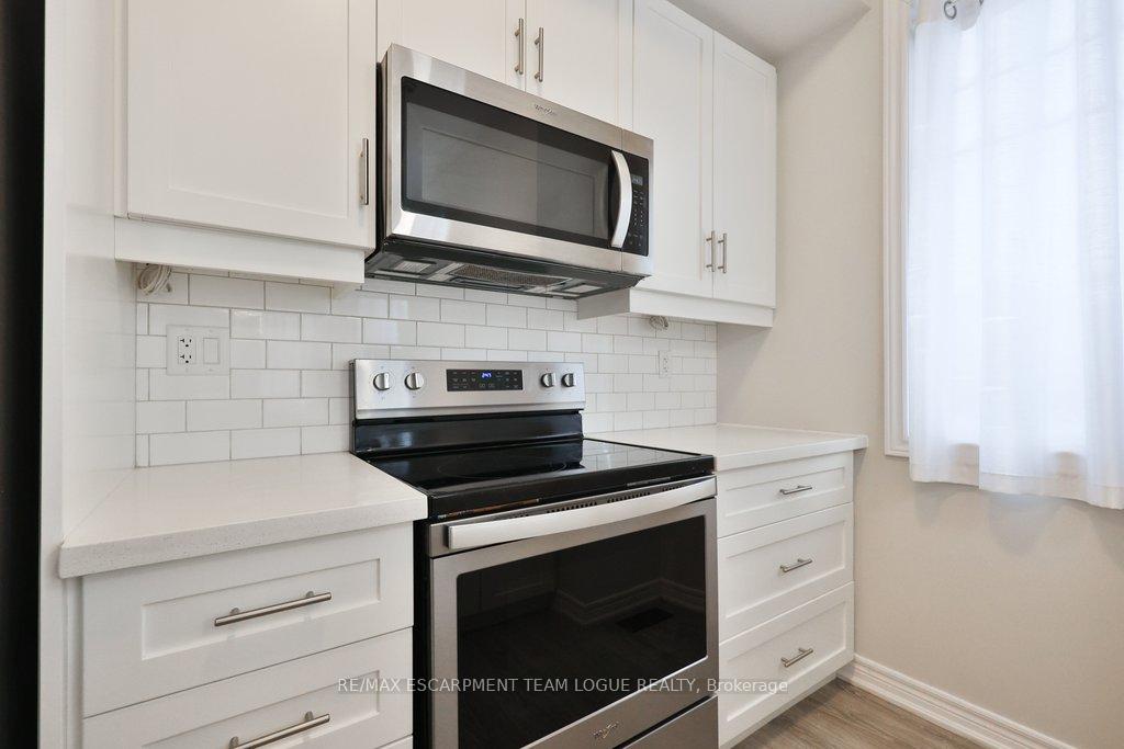 Photo 19 of Unit 29, 288 Glover Road, Hamilton, Fruitland — HOMEH
