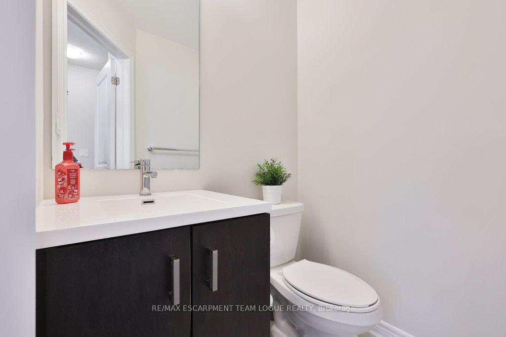 Photo 21 of Unit 29, 288 Glover Road, Hamilton, Fruitland — HOMEH