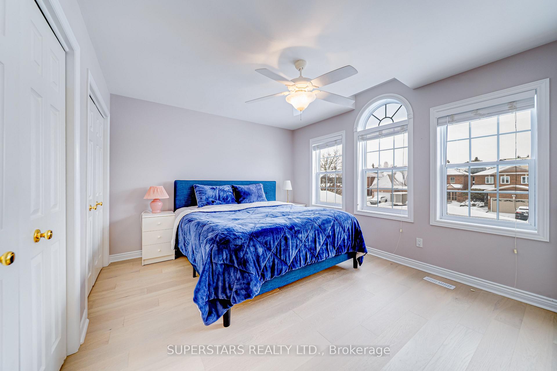 Photo 9 of 363 Pickering Crescent, Newmarket, Gorham-College Manor — HOMEH