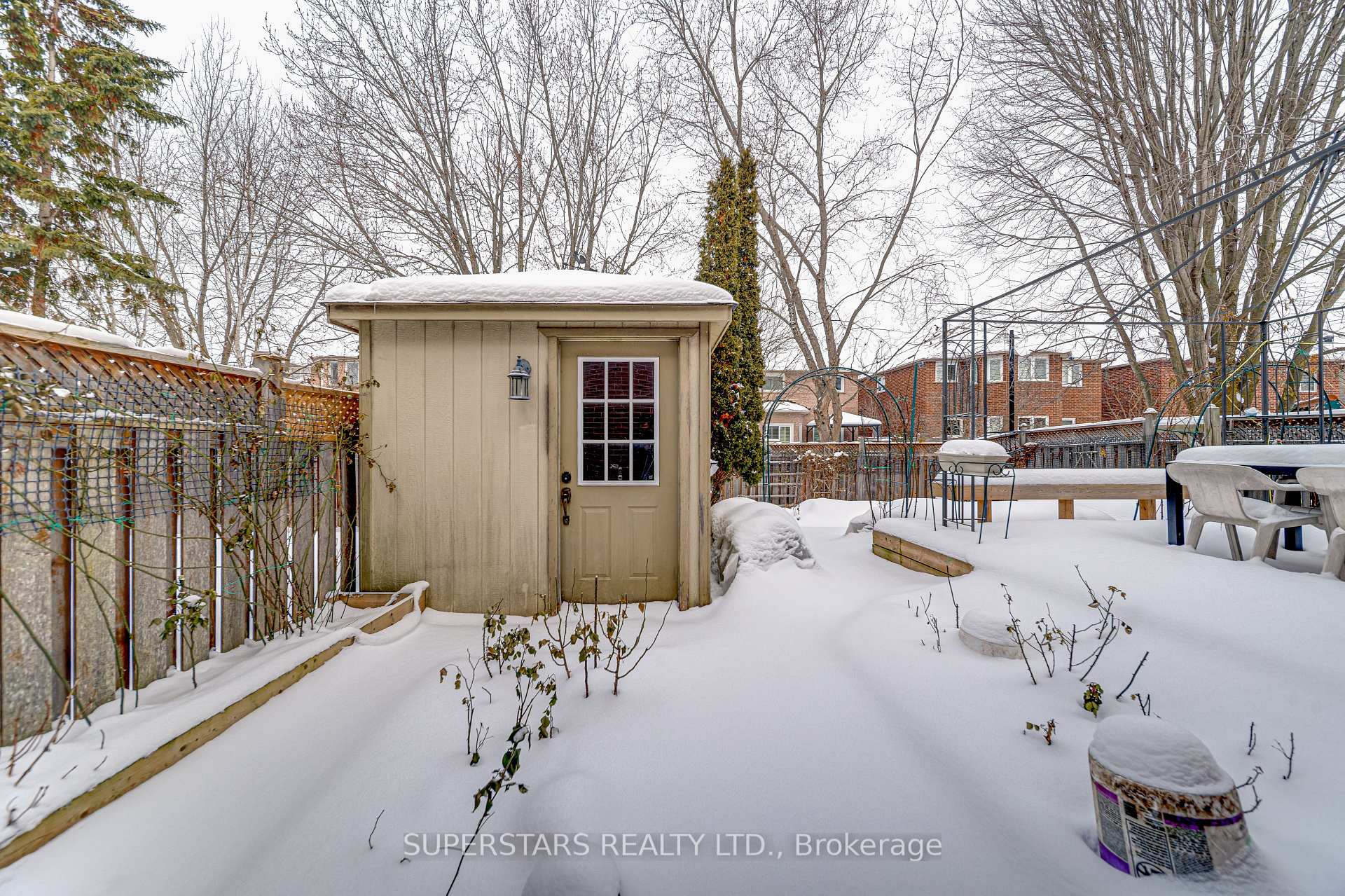 Photo 16 of 363 Pickering Crescent, Newmarket, Gorham-College Manor — HOMEH