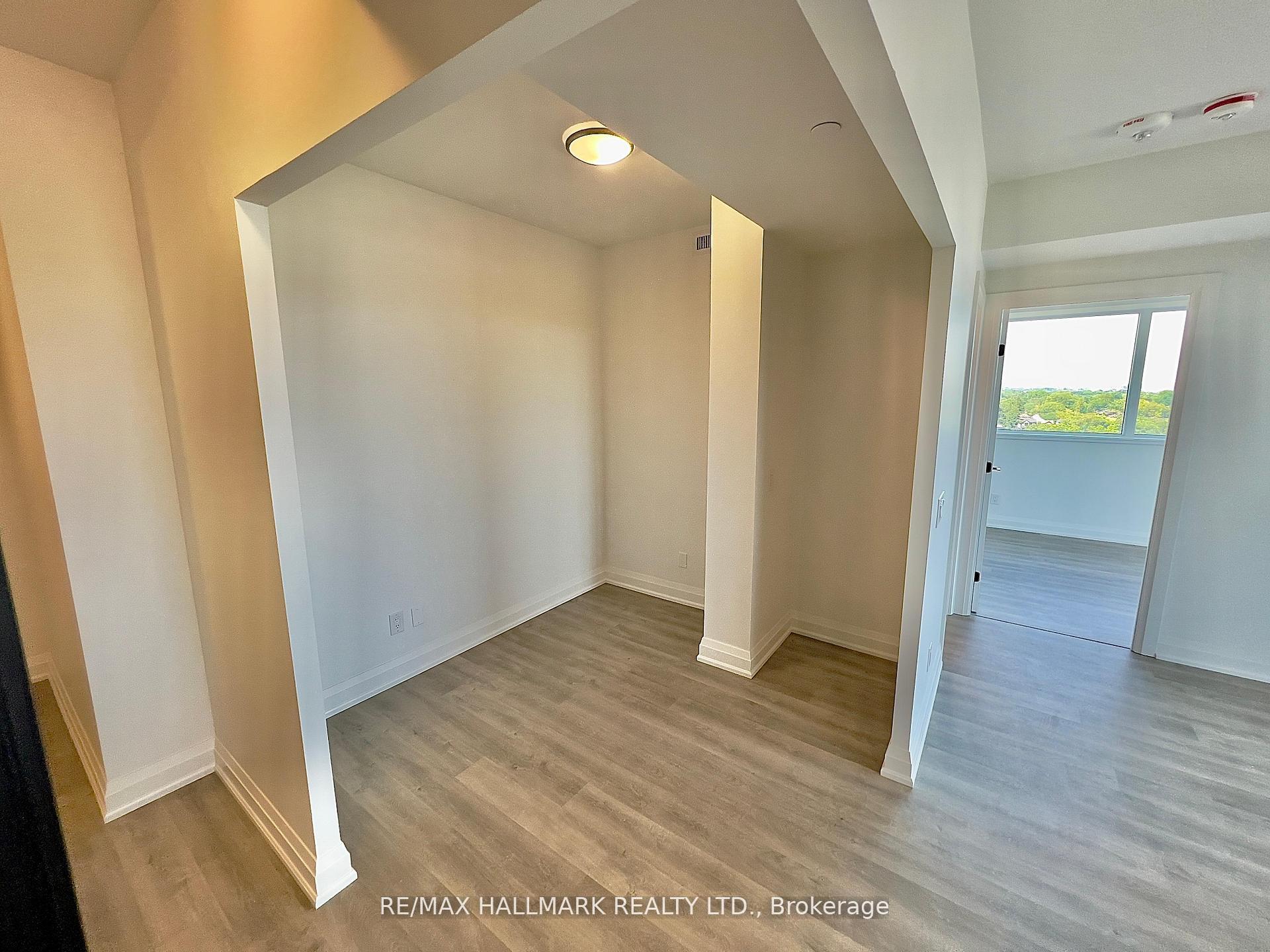 Photo 14 of Unit 905, 2369 Danforth Avenue, Toronto, East End-Danforth — HOMEH