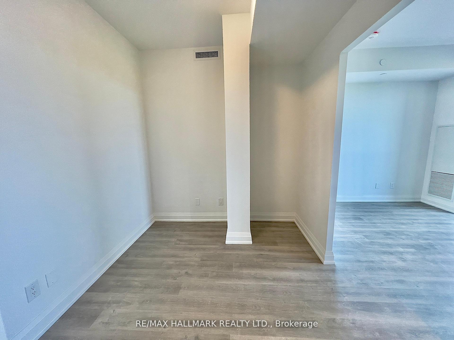 Photo 8 of Unit 905, 2369 Danforth Avenue, Toronto, East End-Danforth — HOMEH