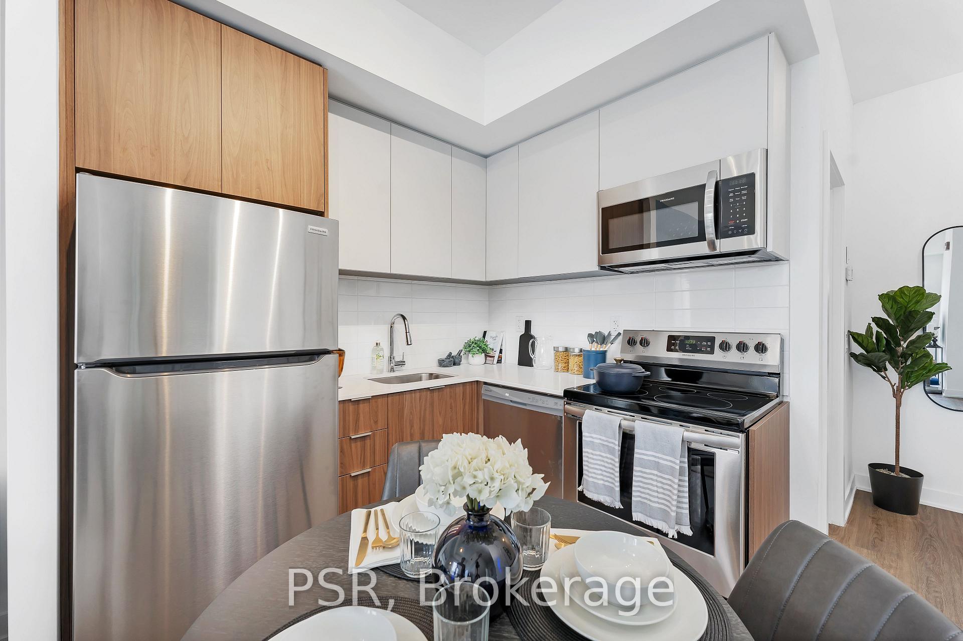 Photo 4 of Unit 316, 41 Danforth Road, Scarborough, Oakridge — HOMEH
