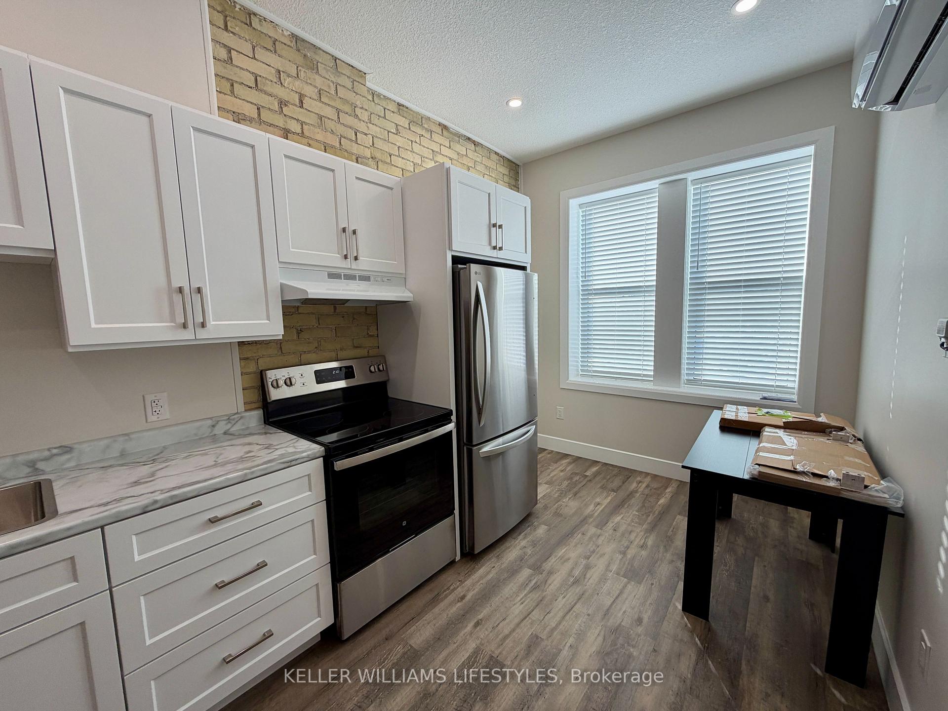 Photo 10 of Unit 1, 537 Talbot Street, St. Thomas — HOMEH