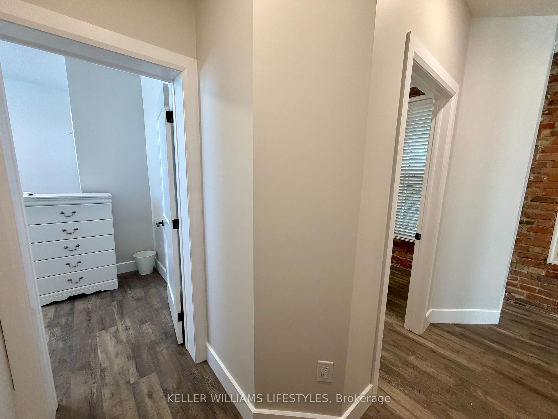 Photo 15 of Unit 1, 537 Talbot Street, St. Thomas — HOMEH