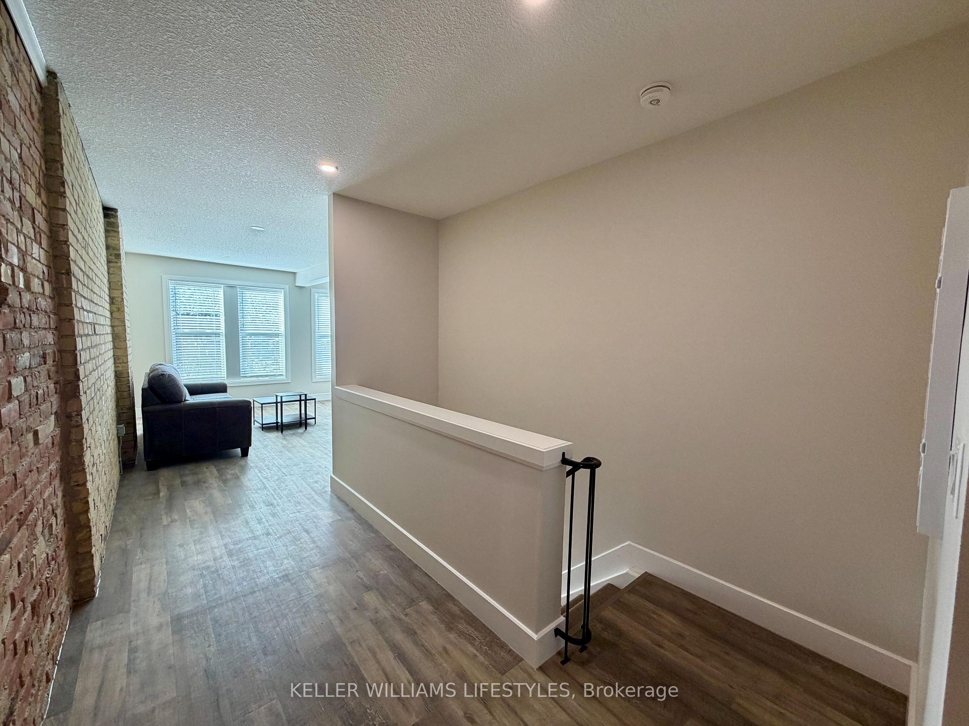 Photo 18 of Unit 1, 537 Talbot Street, St. Thomas — HOMEH