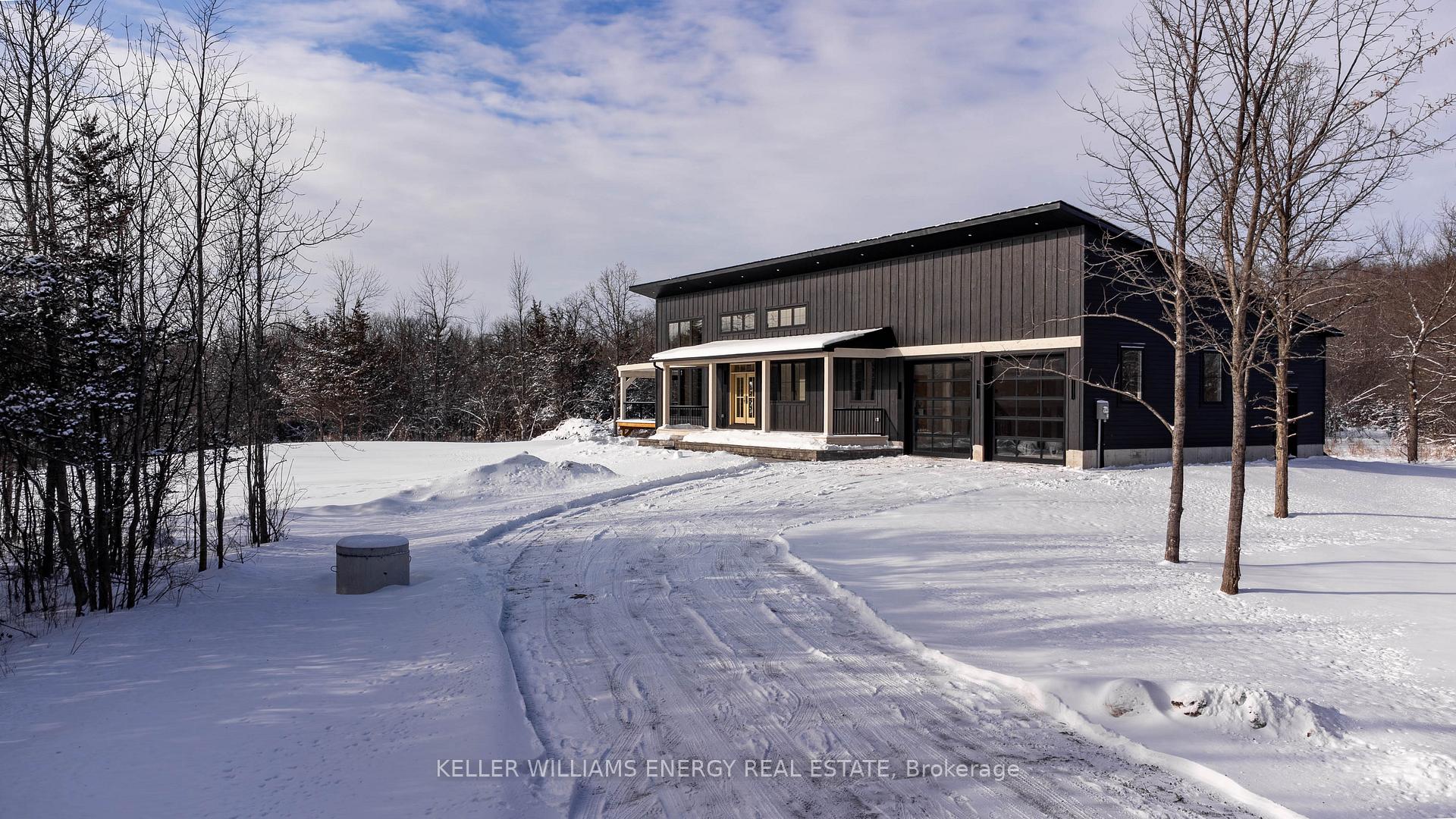 Photo 51 of 1032 Burr Road, Prince Edward County, Hillier Ward — HOMEH