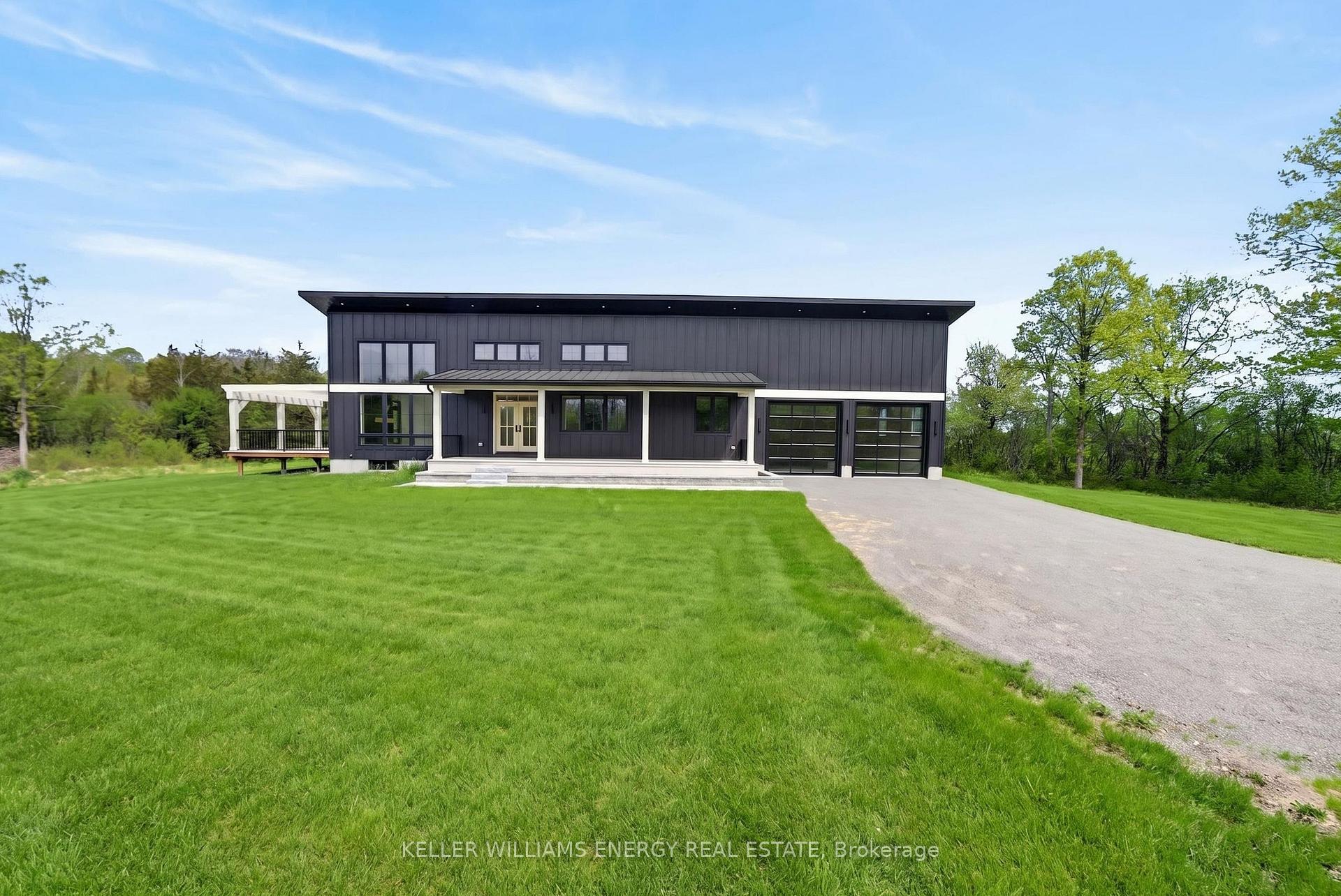 Photo 48 of 1032 Burr Road, Prince Edward County, Hillier Ward — HOMEH