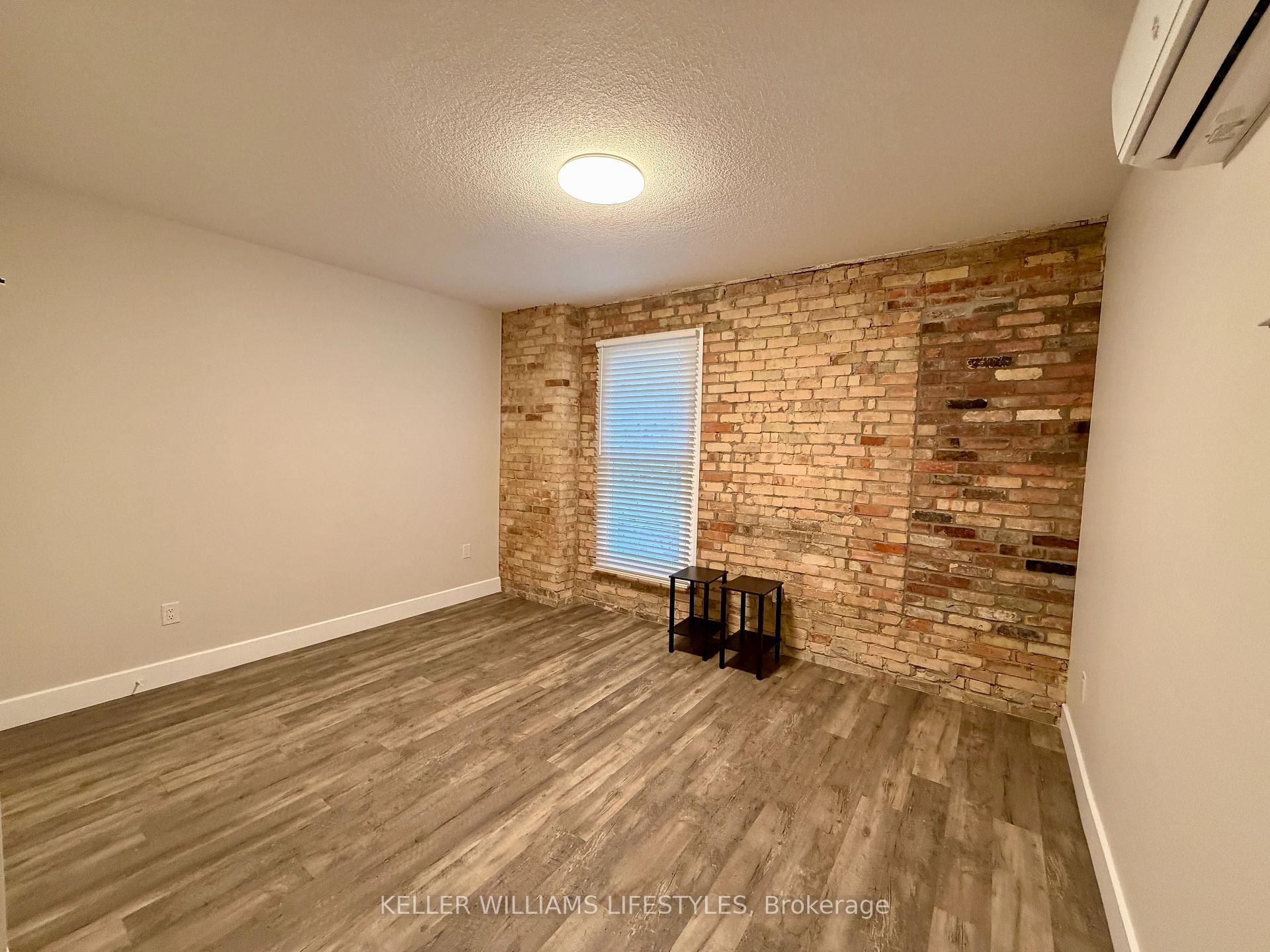 Photo 18 of Unit 7, 537 Talbot Street, St. Thomas — HOMEH