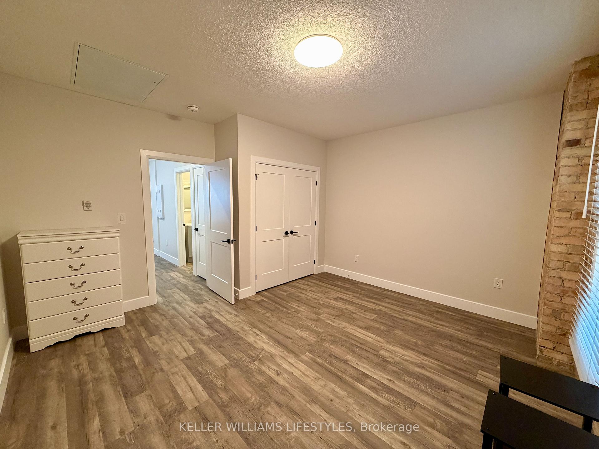 Photo 19 of Unit 7, 537 Talbot Street, St. Thomas — HOMEH