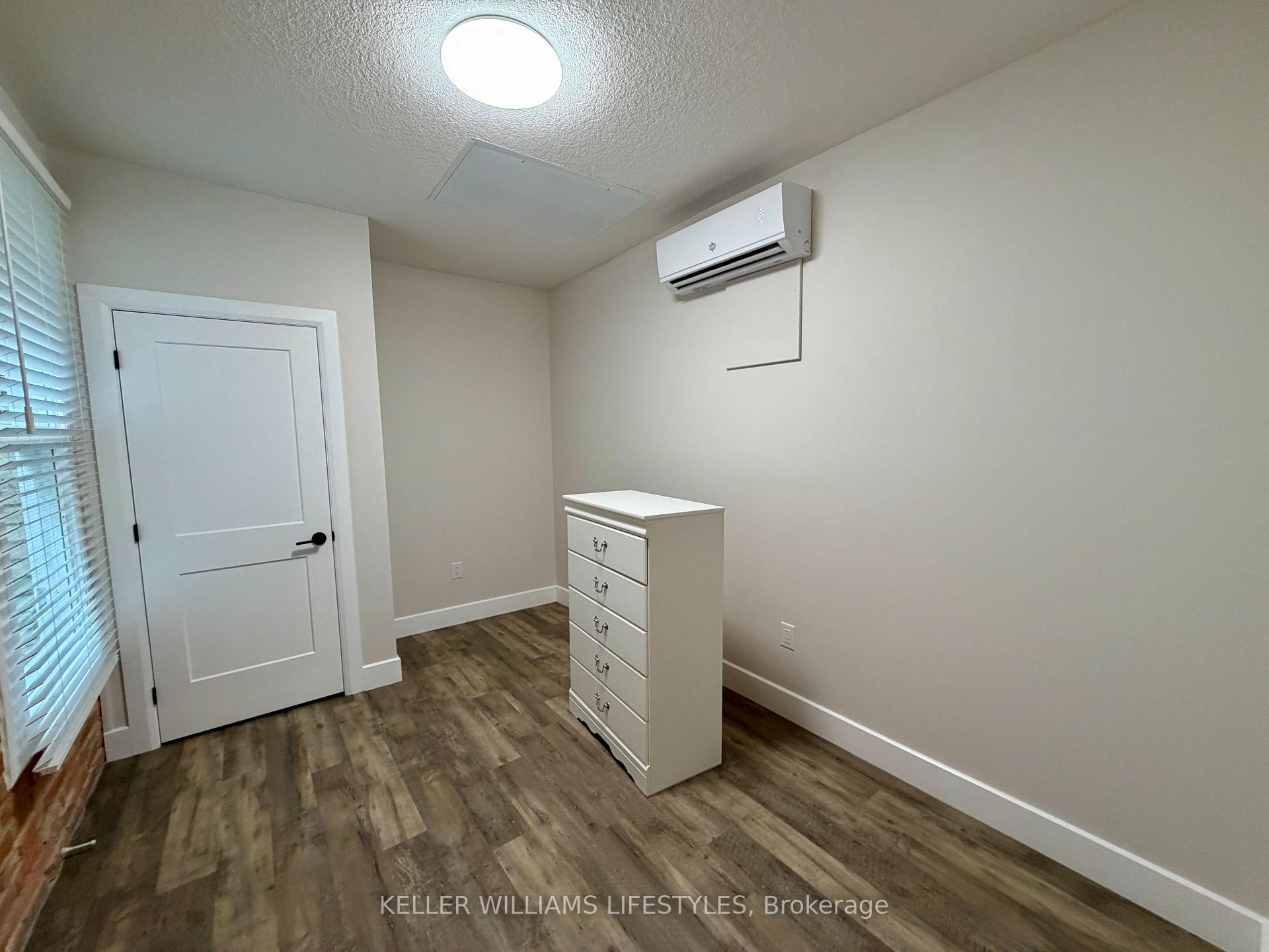 Photo 17 of Unit 11, 537 Talbot Street, St. Thomas — HOMEH