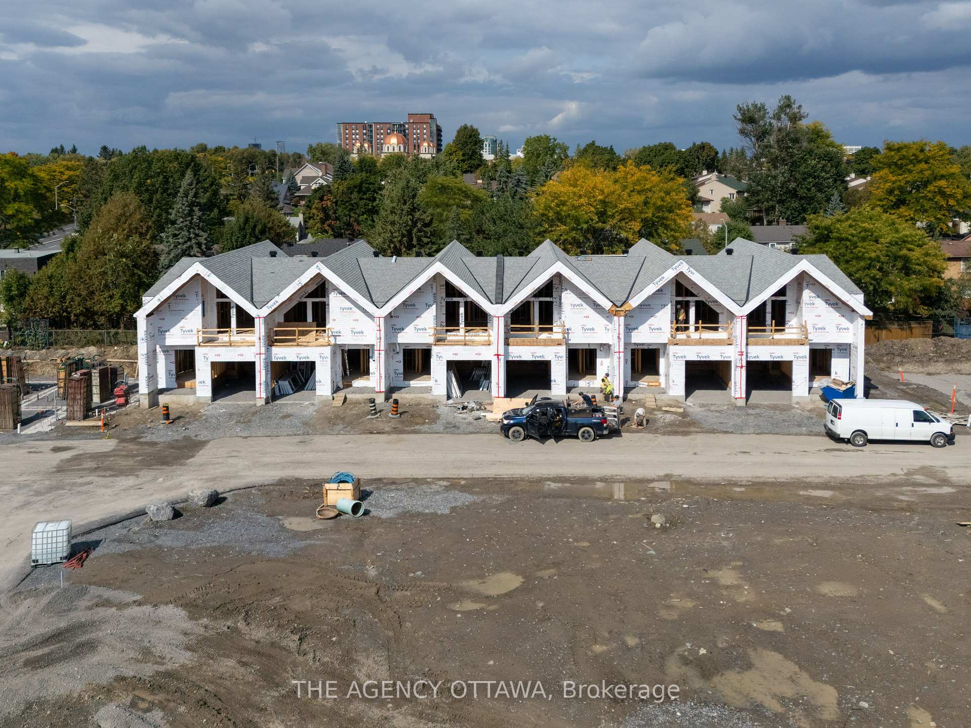 Photo 14 of 535 Adventure Private, Ottawa, Mooneys Bay/Riverside Park — HOMEH