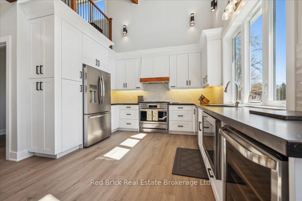 Photo 11 of 1002 Bagley Road, Gravenhurst, Morrison — HOMEH