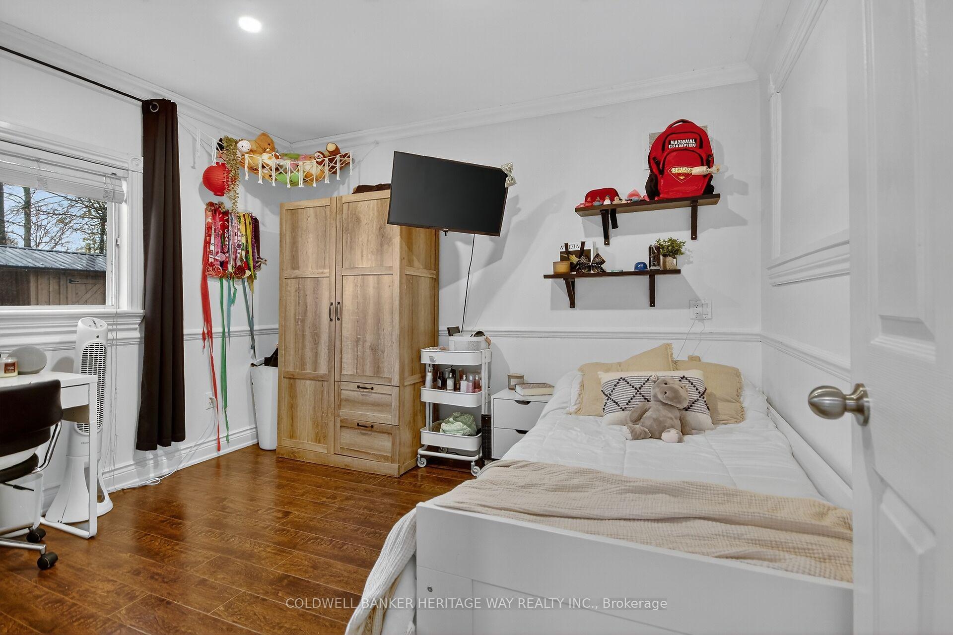 Photo 16 of 110 Elm Avenue, Beckwith, Beckwith Twp — HOMEH