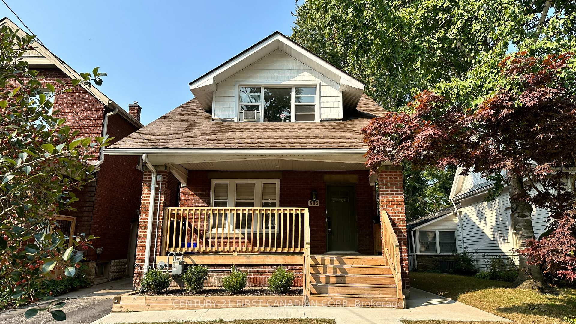 Front of Unit 1, 693 Colborne Street