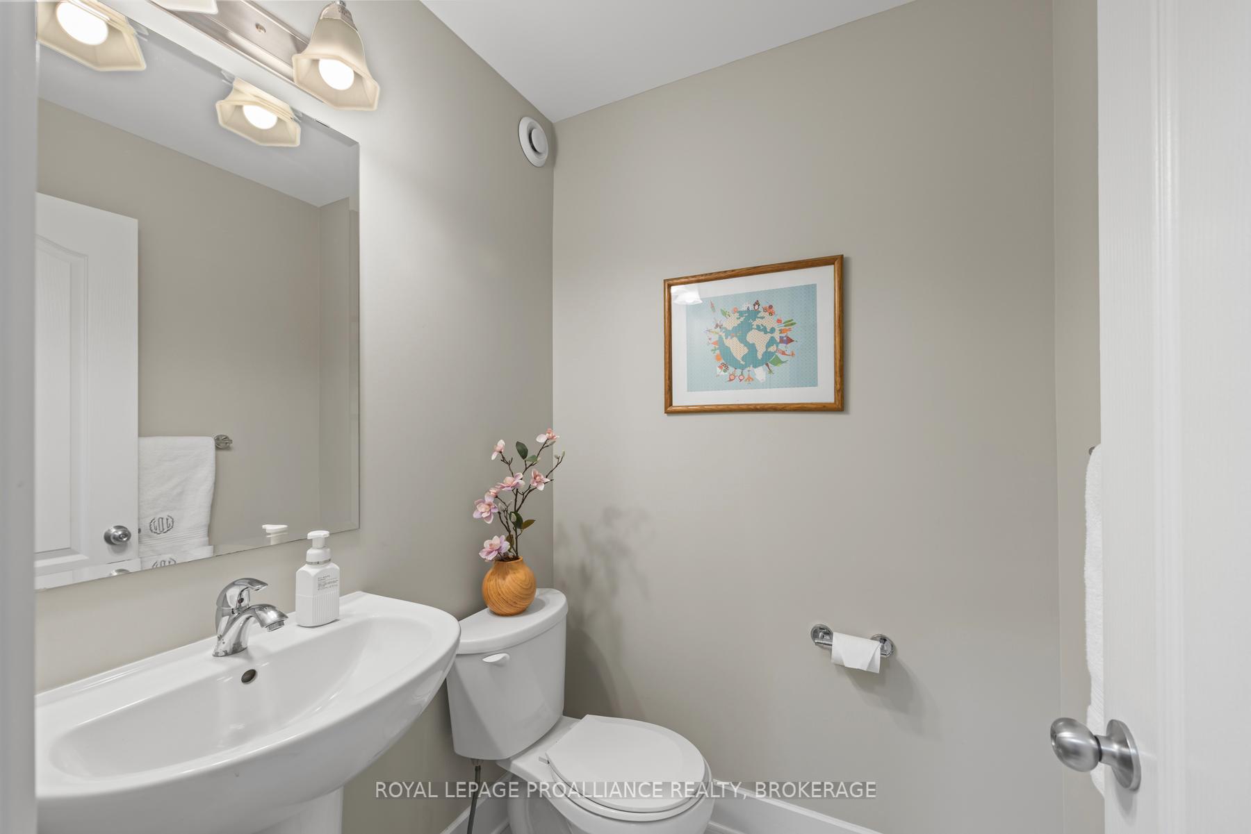 Photo 5 of 1114 Barrow Avenue, Kingston, East Gardiners Rd — HOMEH