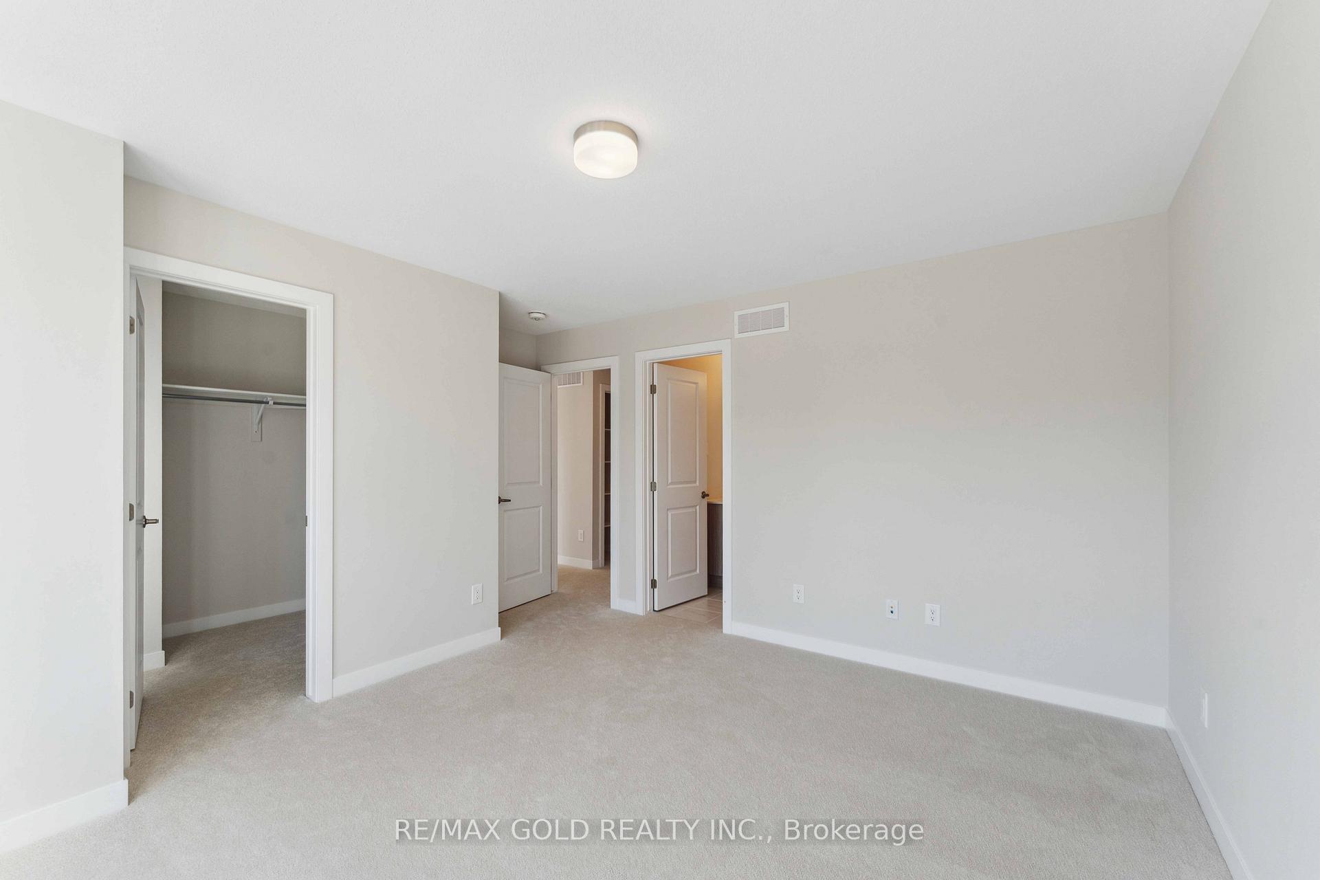 Photo 13 of 356 Peninsula Road, Ottawa, Barrhaven - Heritage Park — HOMEH