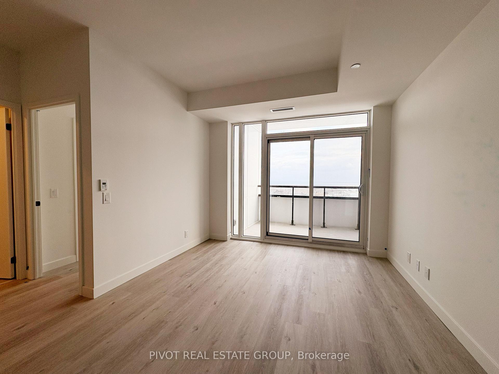 Photo 16 of Unit 1404, 1050 Eastern Avenue, Toronto, The Beaches — HOMEH