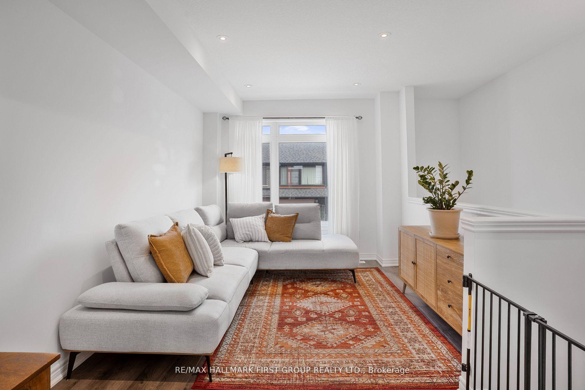 Photo 8 of Unit 28, 120 Court Drive, Brant, Paris — HOMEH