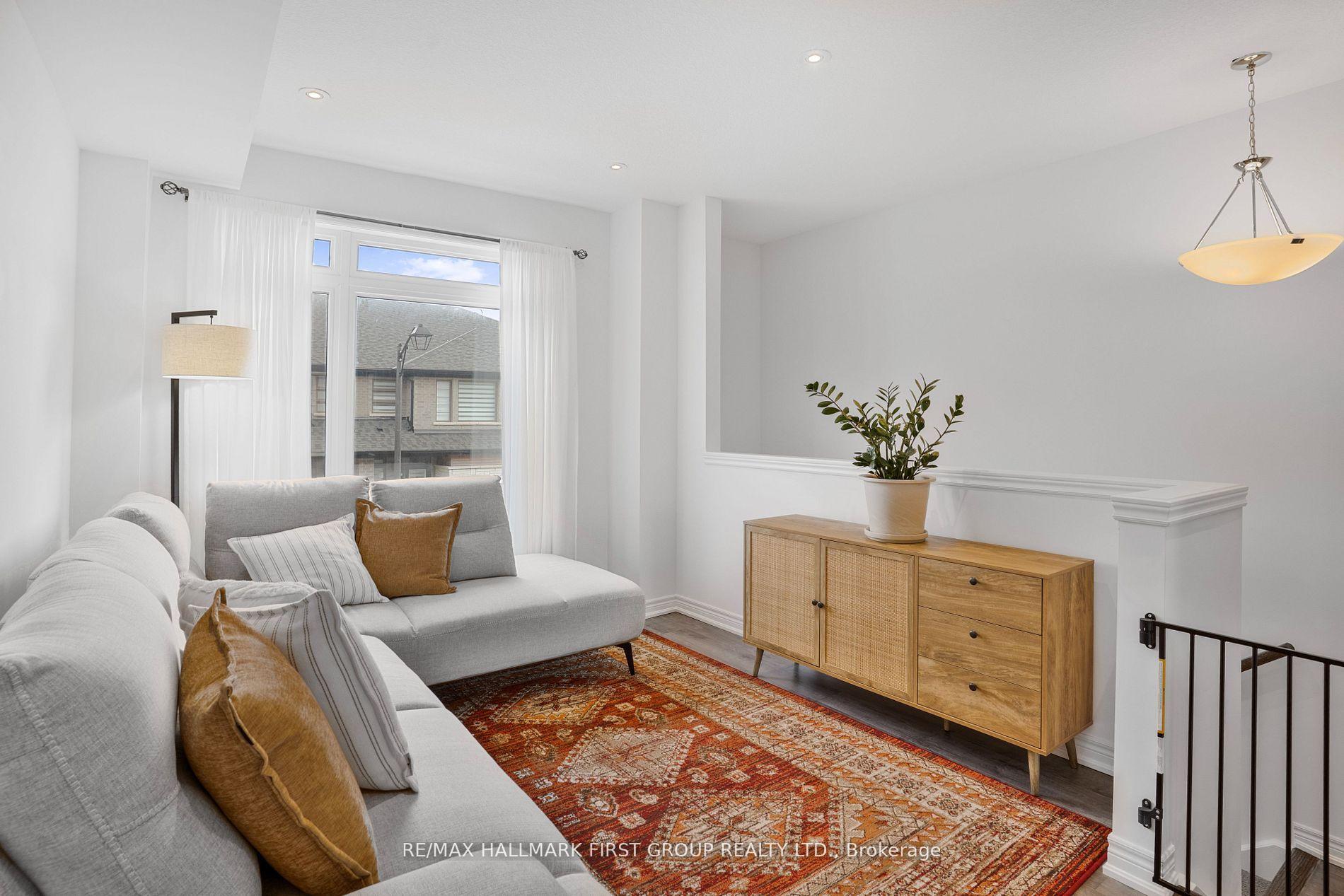 Photo 10 of Unit 28, 120 Court Drive, Brant, Paris — HOMEH