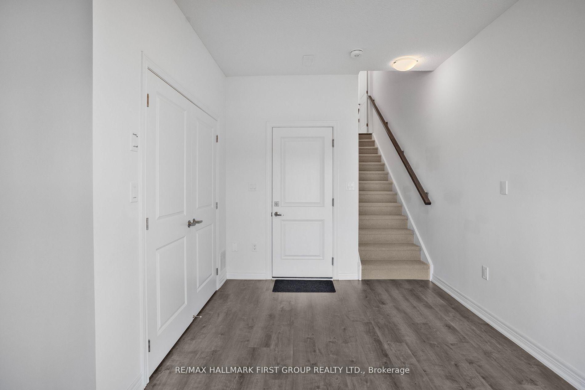 Photo 34 of Unit 28, 120 Court Drive, Brant, Paris — HOMEH
