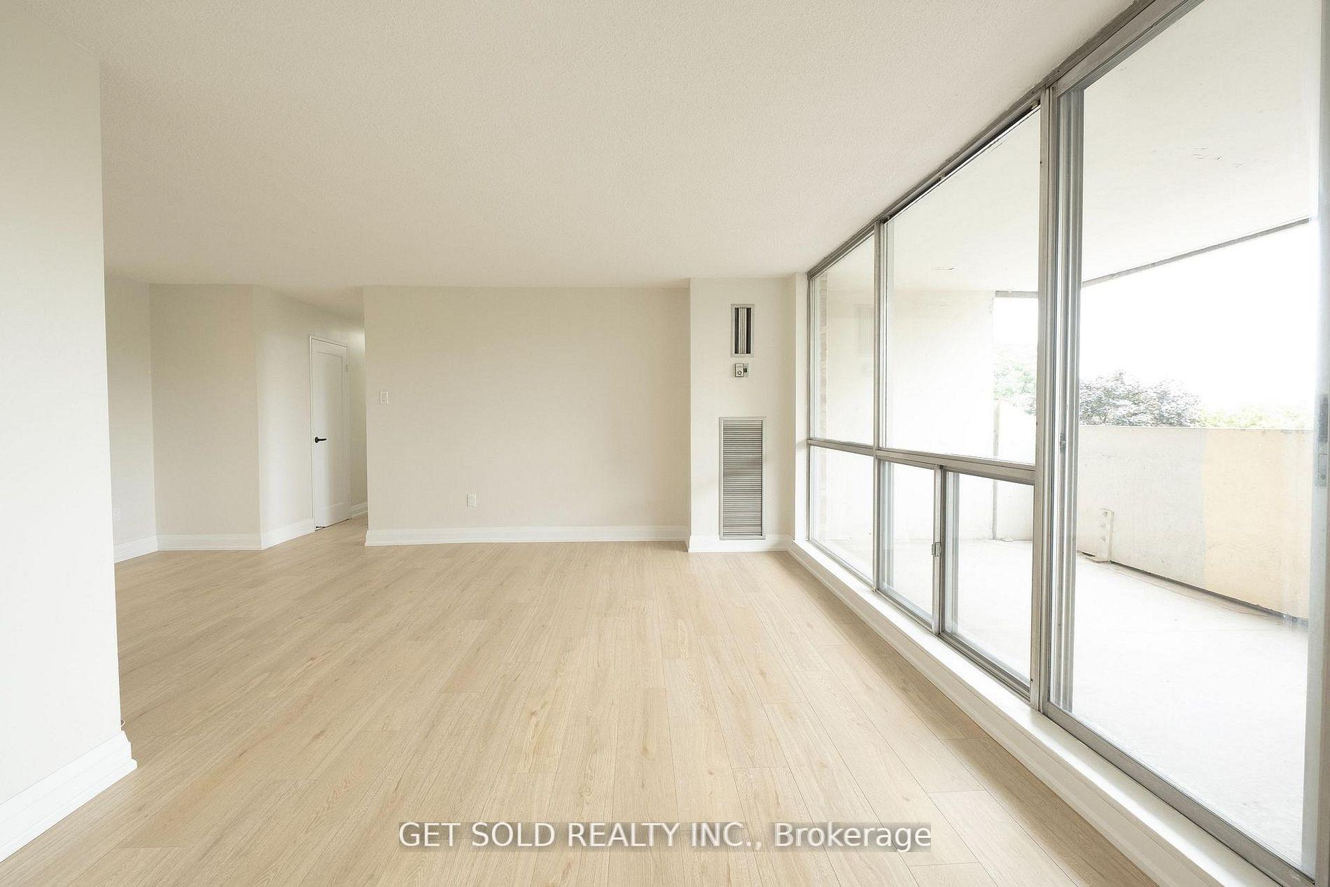Photo 16 of Unit 405, 120 Dundalk Drive, Scarborough, Dorset Park — HOMEH