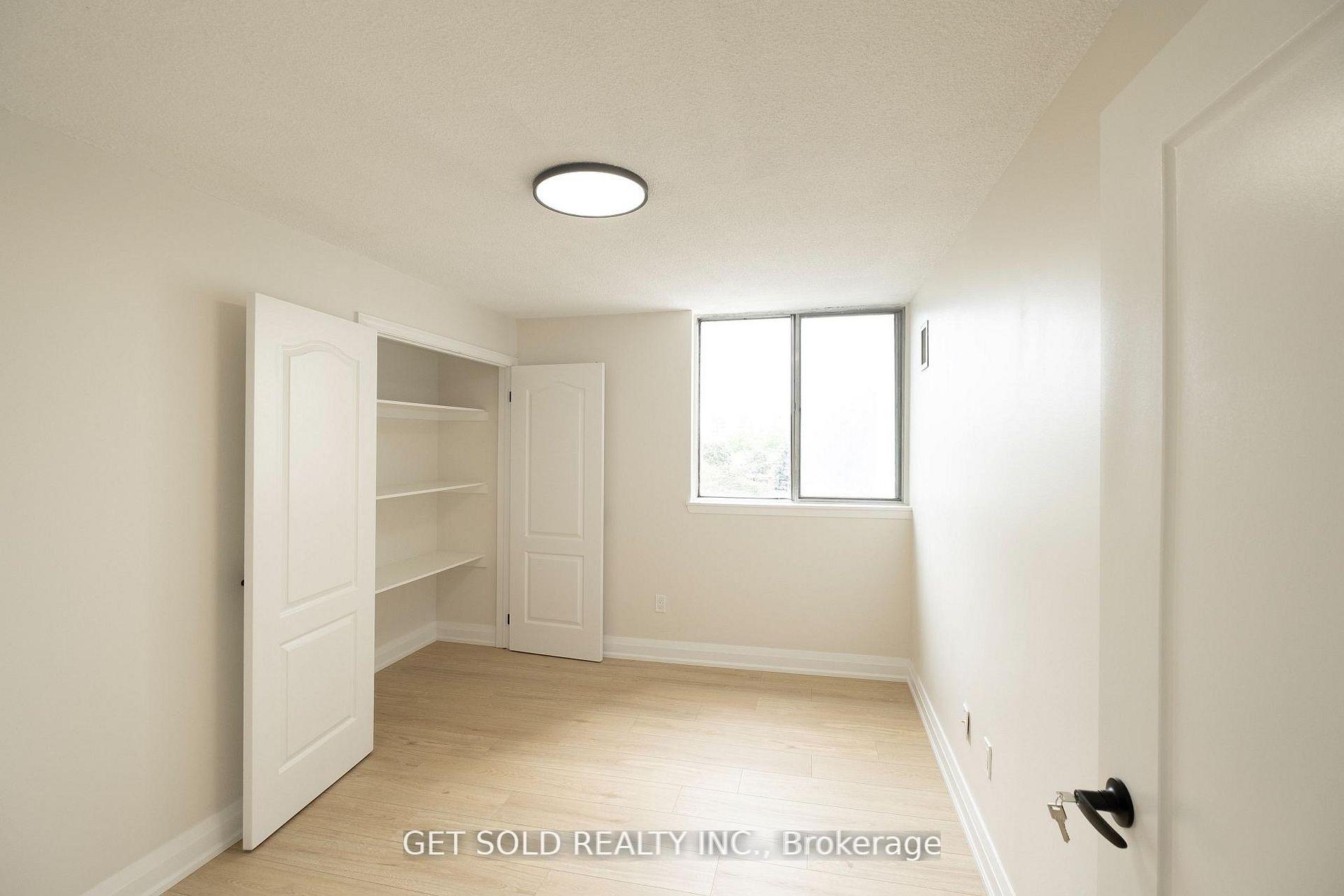 Photo 11 of Unit 405, 120 Dundalk Drive, Scarborough, Dorset Park — HOMEH