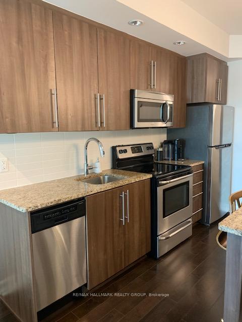 Photo 5 of Unit 207, 238 Besserer Street, Ottawa, Sandy Hill — HOMEH