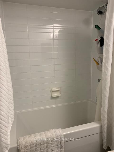Photo 11 of Unit 207, 238 Besserer Street, Ottawa, Sandy Hill — HOMEH