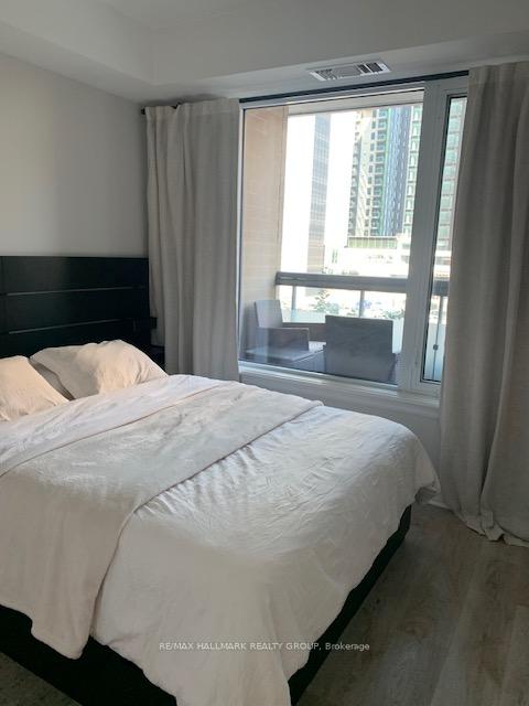 Photo 14 of Unit 207, 238 Besserer Street, Ottawa, Sandy Hill — HOMEH