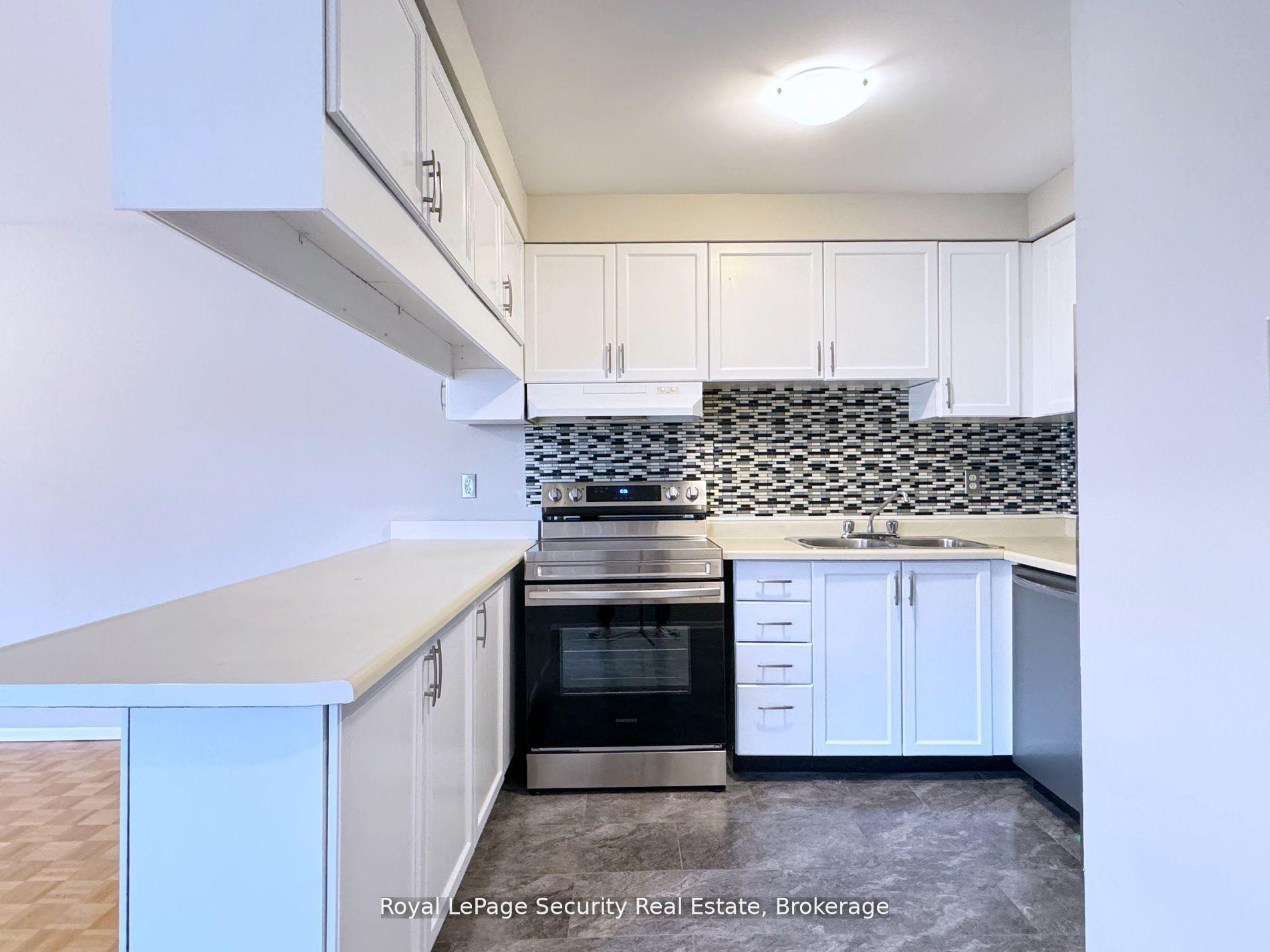 Front of Unit 304, 696 St Clair Avenue W