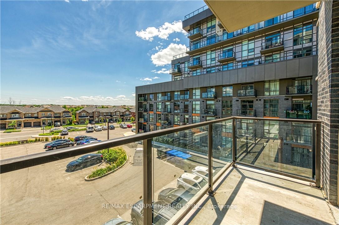 Photo 20 of Unit 319, 450 Dundas Street E, Hamilton, Waterdown — HOMEH