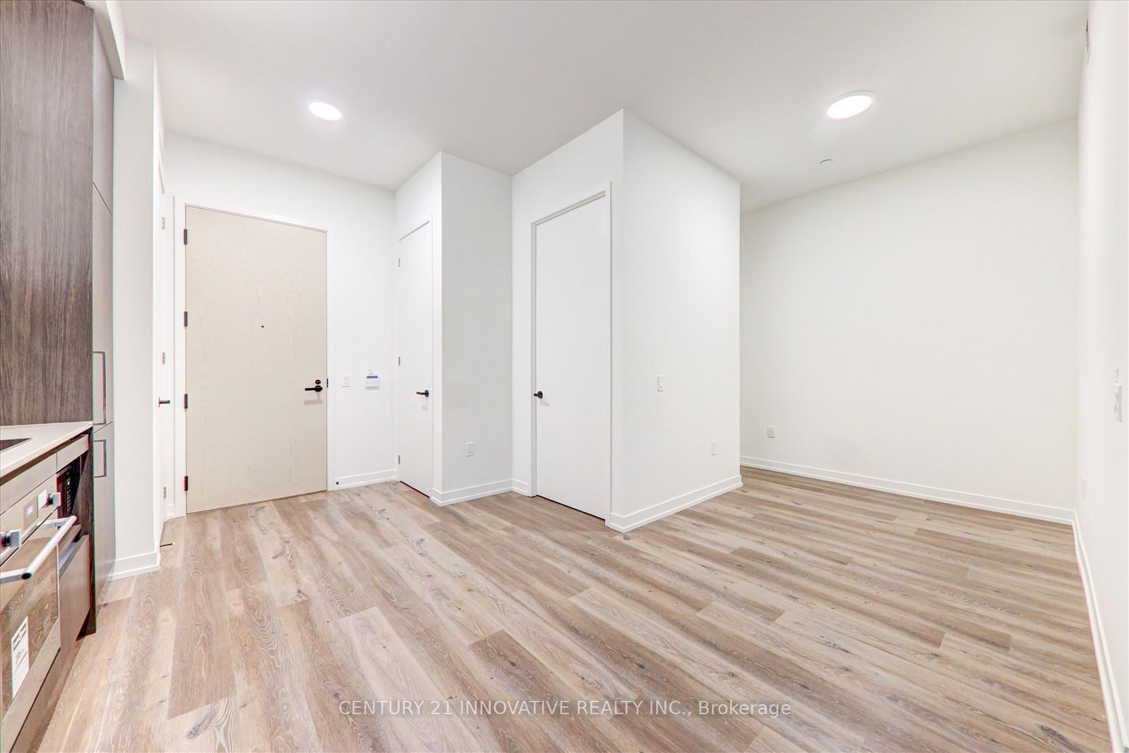 Photo 9 of Unit 611, 225 Commerce Street, Vaughan, Vaughan Corporate Centre — HOMEH