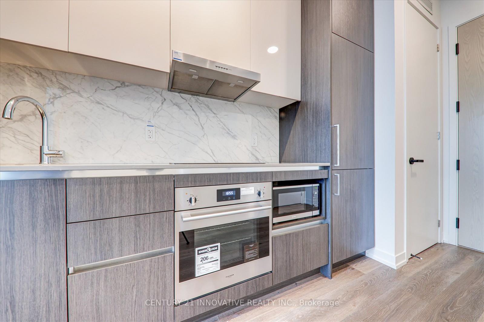 Photo 5 of Unit 611, 225 Commerce Street, Vaughan, Vaughan Corporate Centre — HOMEH