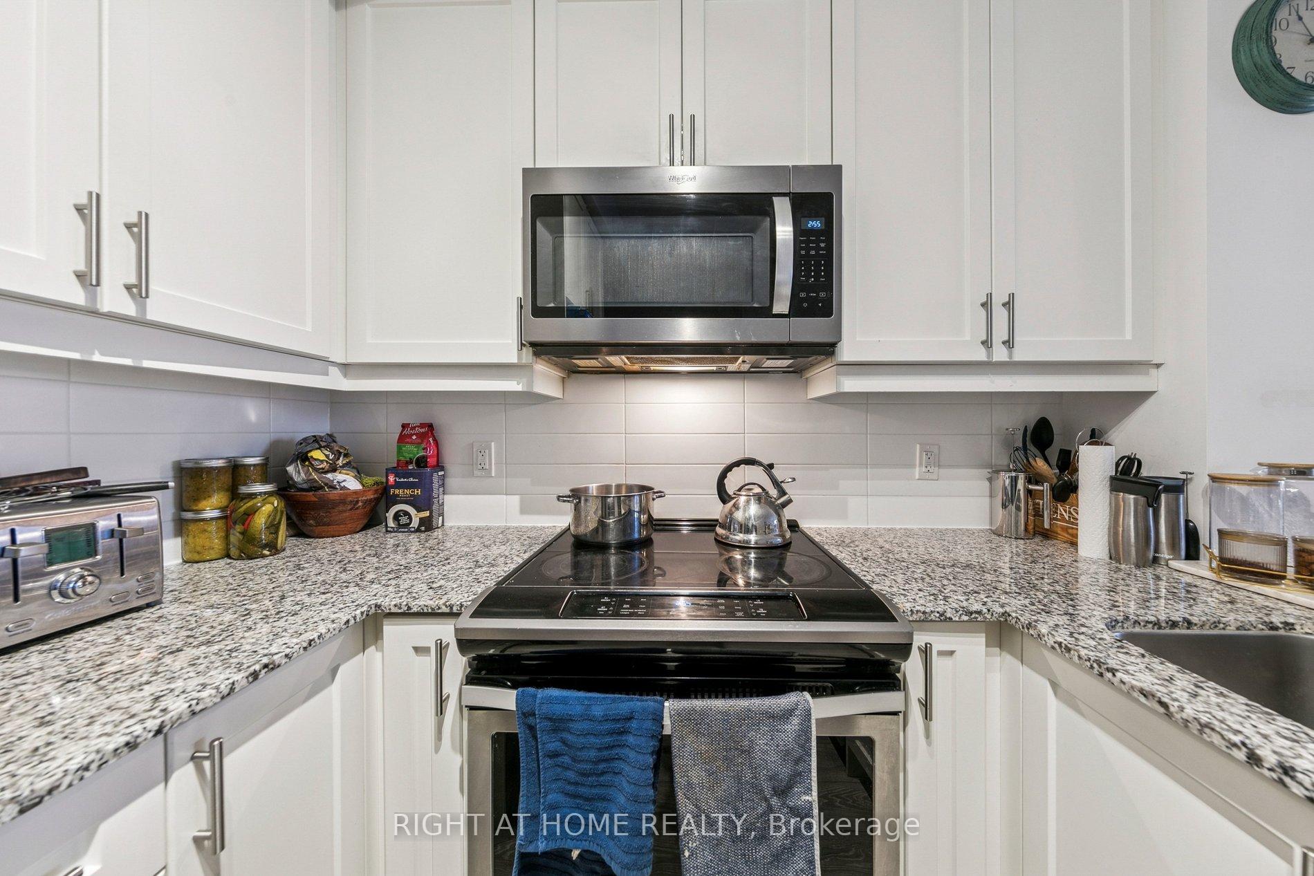 Photo 11 of Unit 501, 1050 Main Street E, Milton, Dempsey — HOMEH