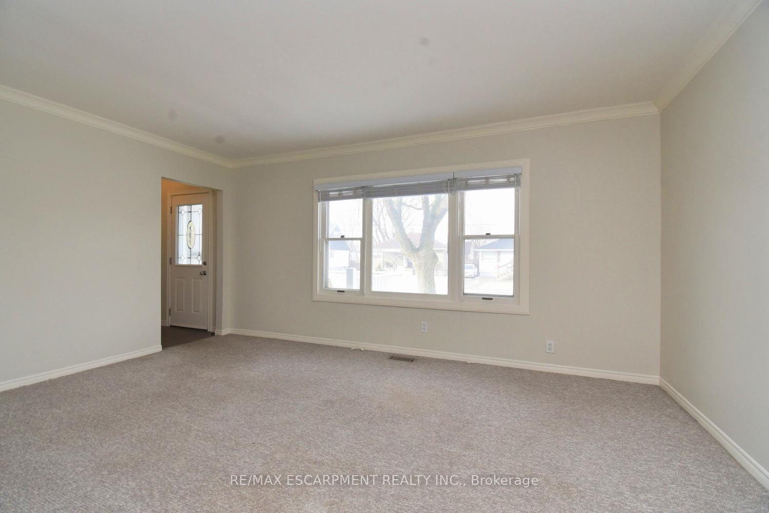 Photo 15 of 180 Adair Avenue N, Hamilton, McQuesten — HOMEH