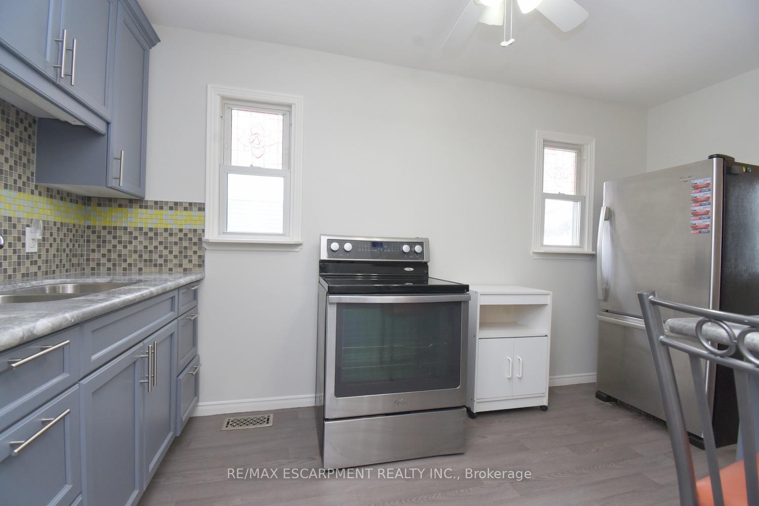 Photo 33 of 180 Adair Avenue N, Hamilton, McQuesten — HOMEH