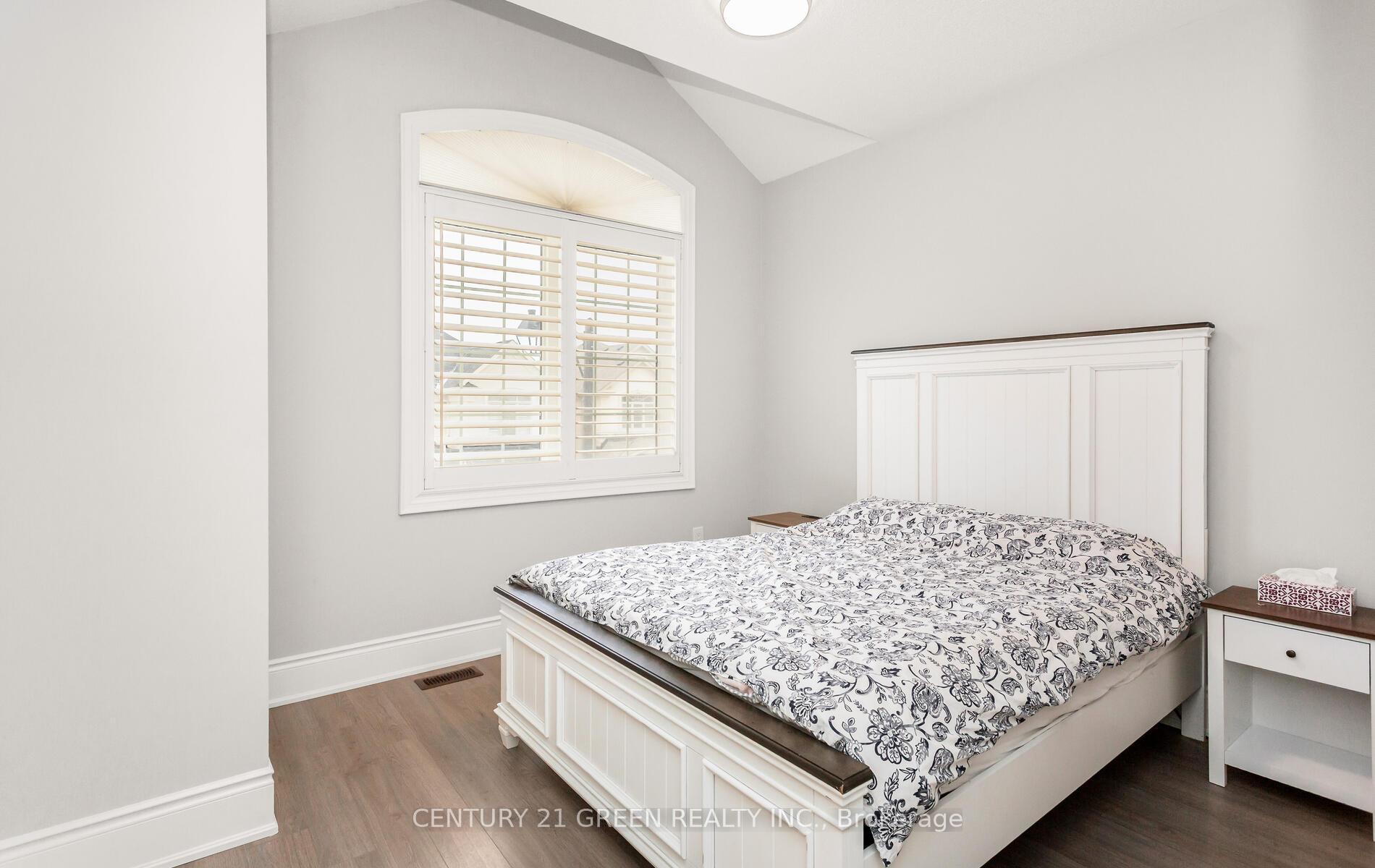 Photo 23 of Unit Main & 2nd, 171 Belmore Court, Milton, Ford — HOMEH