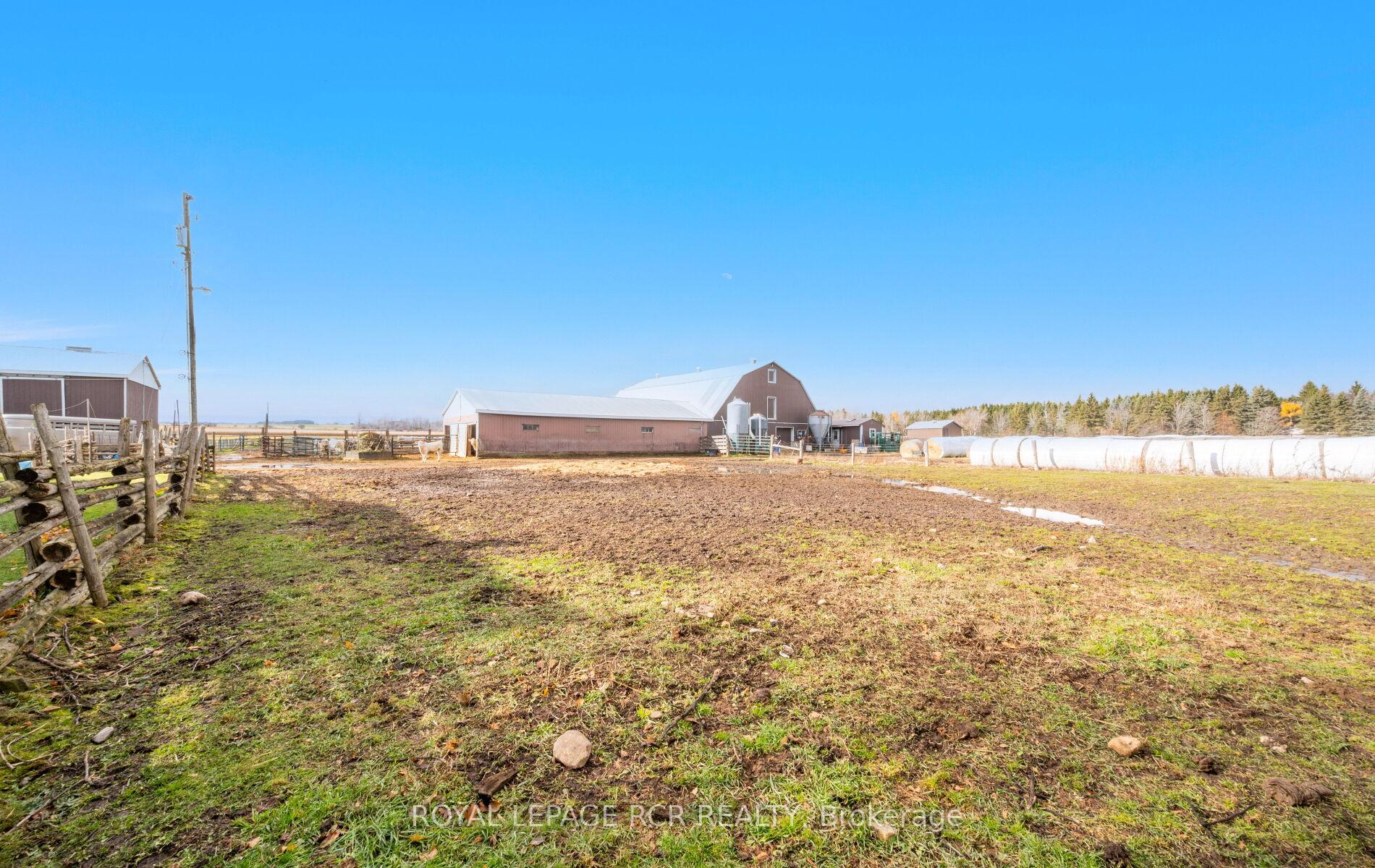 Photo 9 of 553456 Mono Amaranth Townline, Amaranth, Rural Amaranth — HOMEH