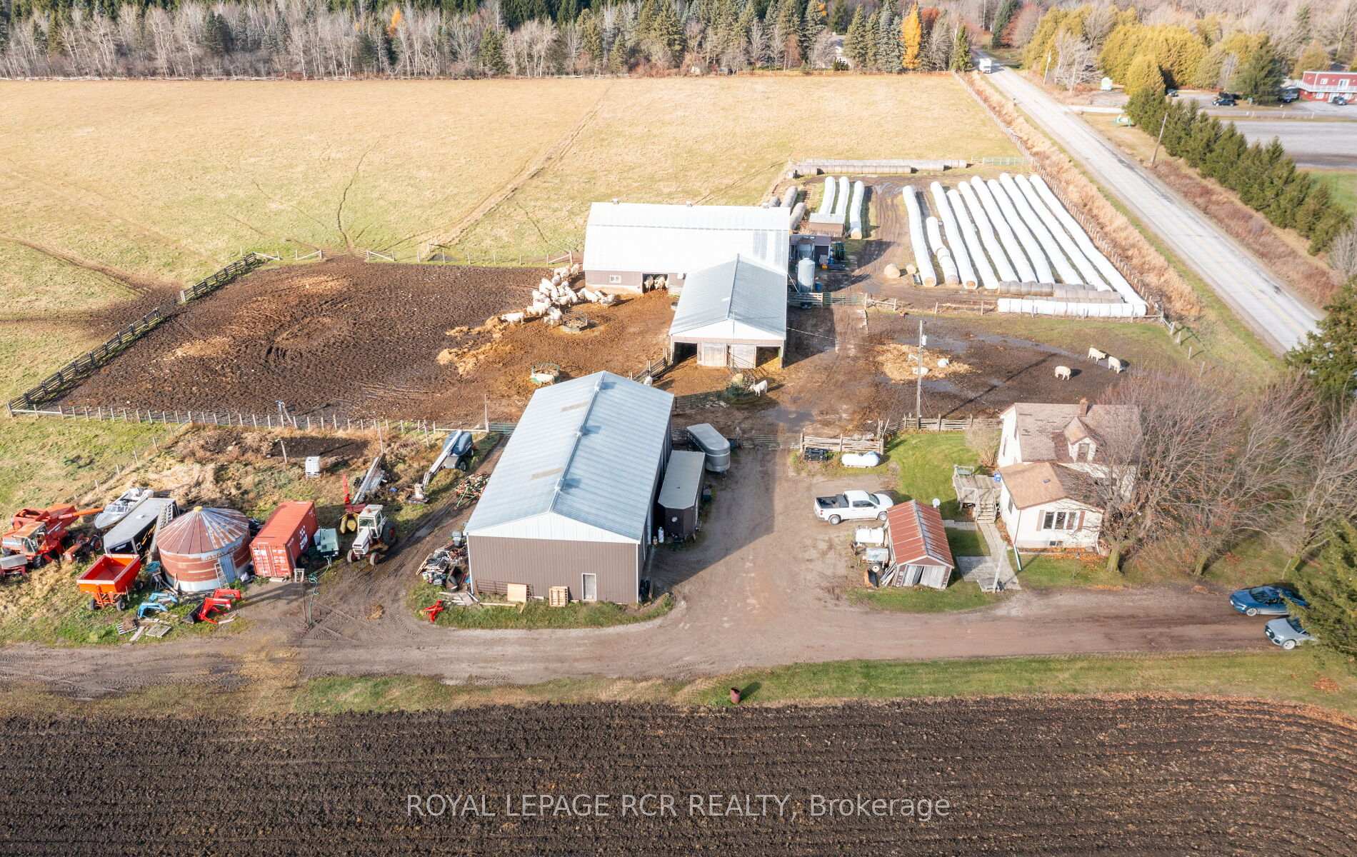 Photo 12 of 553456 Mono Amaranth Townline, Amaranth, Rural Amaranth — HOMEH