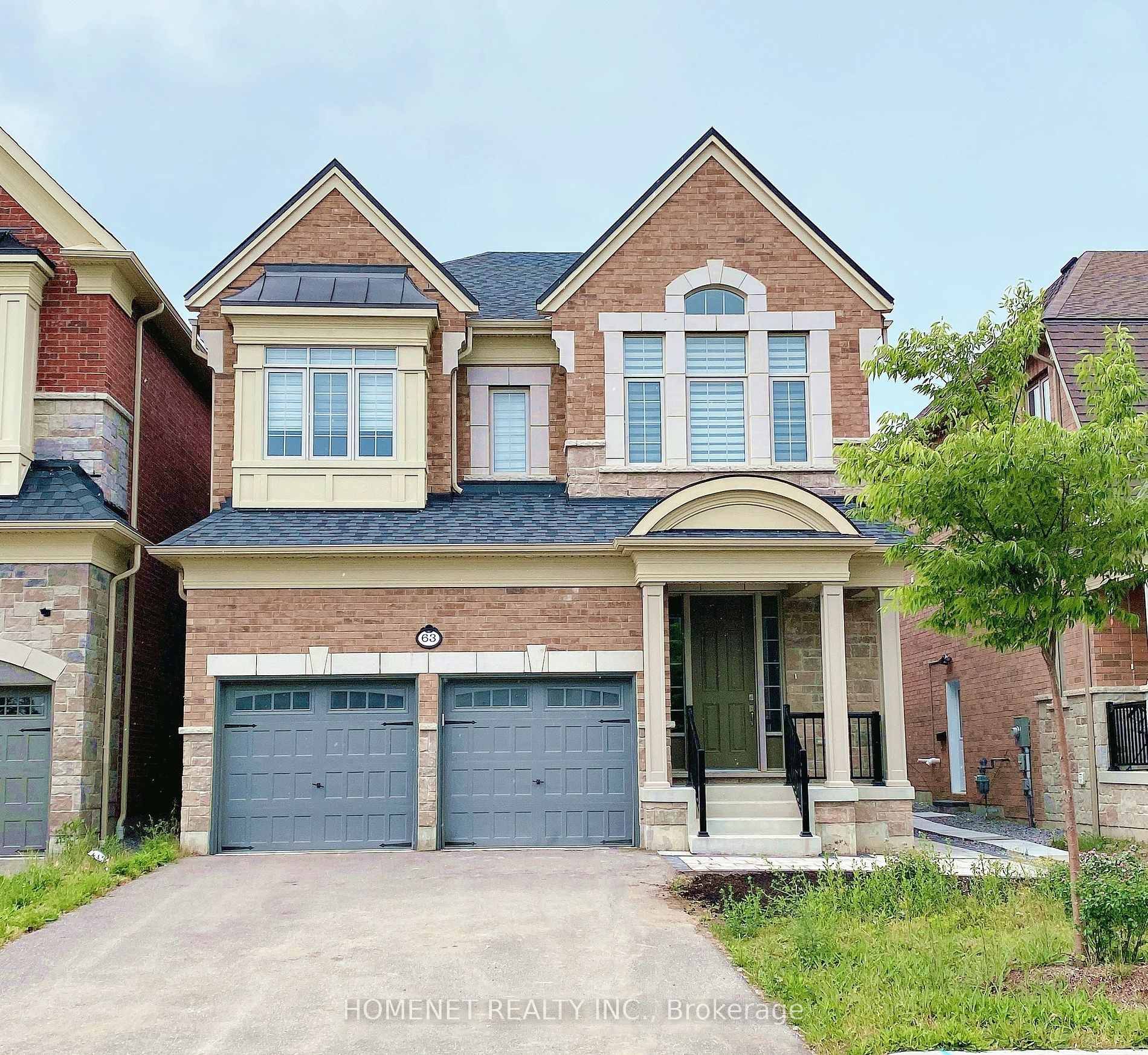 Photo 1 of 63 Blenheim Circle, Whitby, Williamsburg — HOMEH