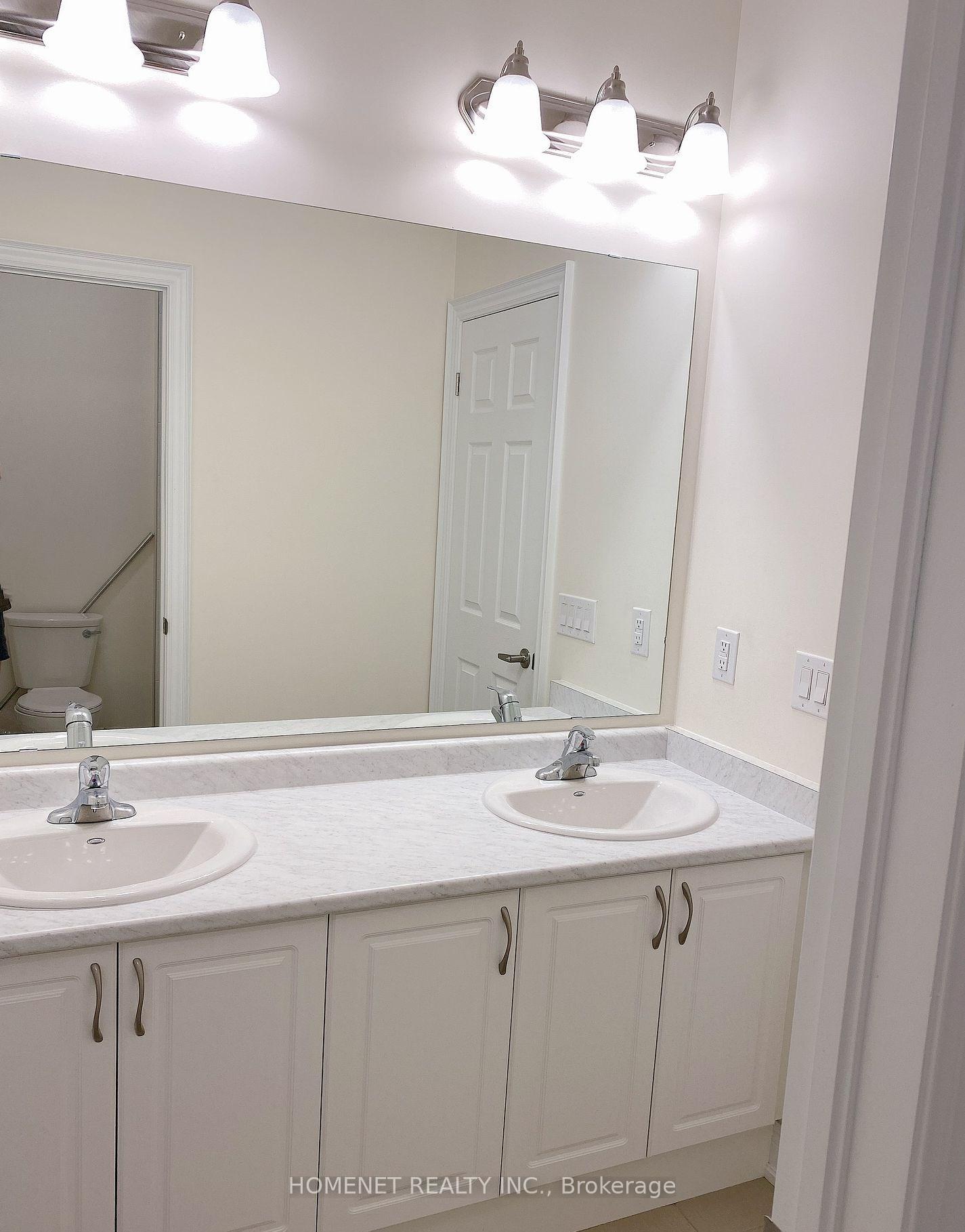 Photo 14 of 63 Blenheim Circle, Whitby, Williamsburg — HOMEH