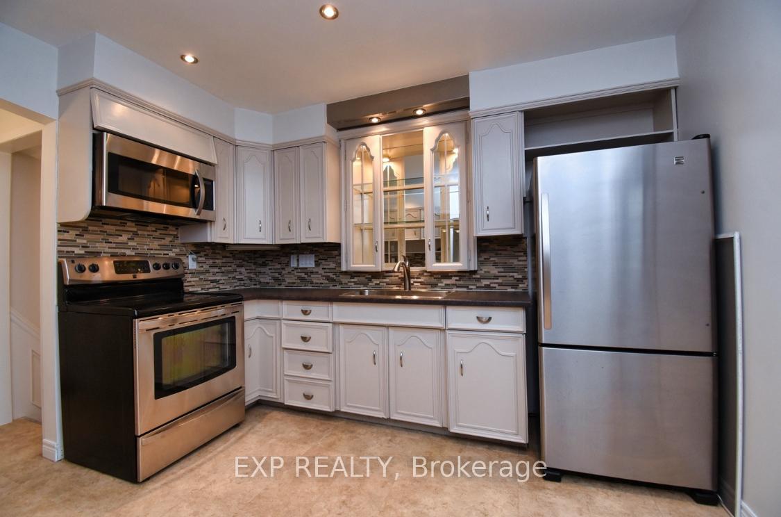 Photo 4 of 80 Maclennan Avenue, Hamilton, Burkholme — HOMEH