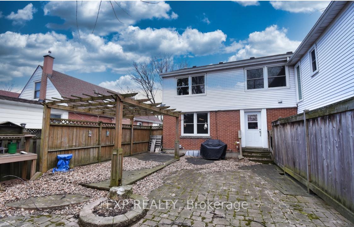 Photo 15 of 80 Maclennan Avenue, Hamilton, Burkholme — HOMEH