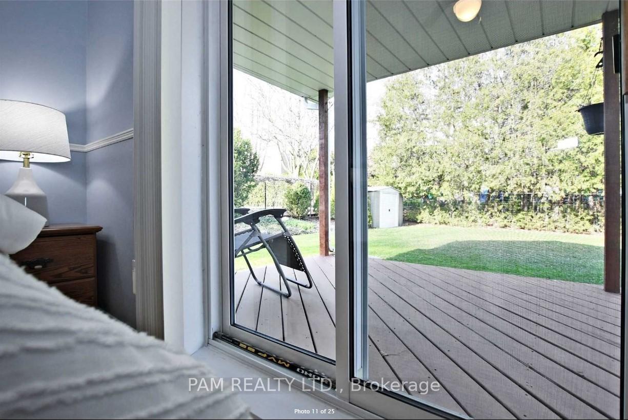Photo 6 of 13 Bigwin Drive, Aurora, Aurora Heights — HOMEH