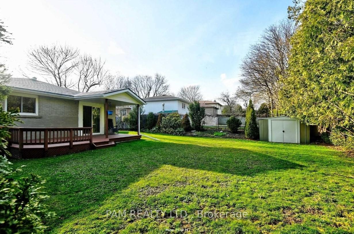 Photo 17 of 13 Bigwin Drive, Aurora, Aurora Heights — HOMEH