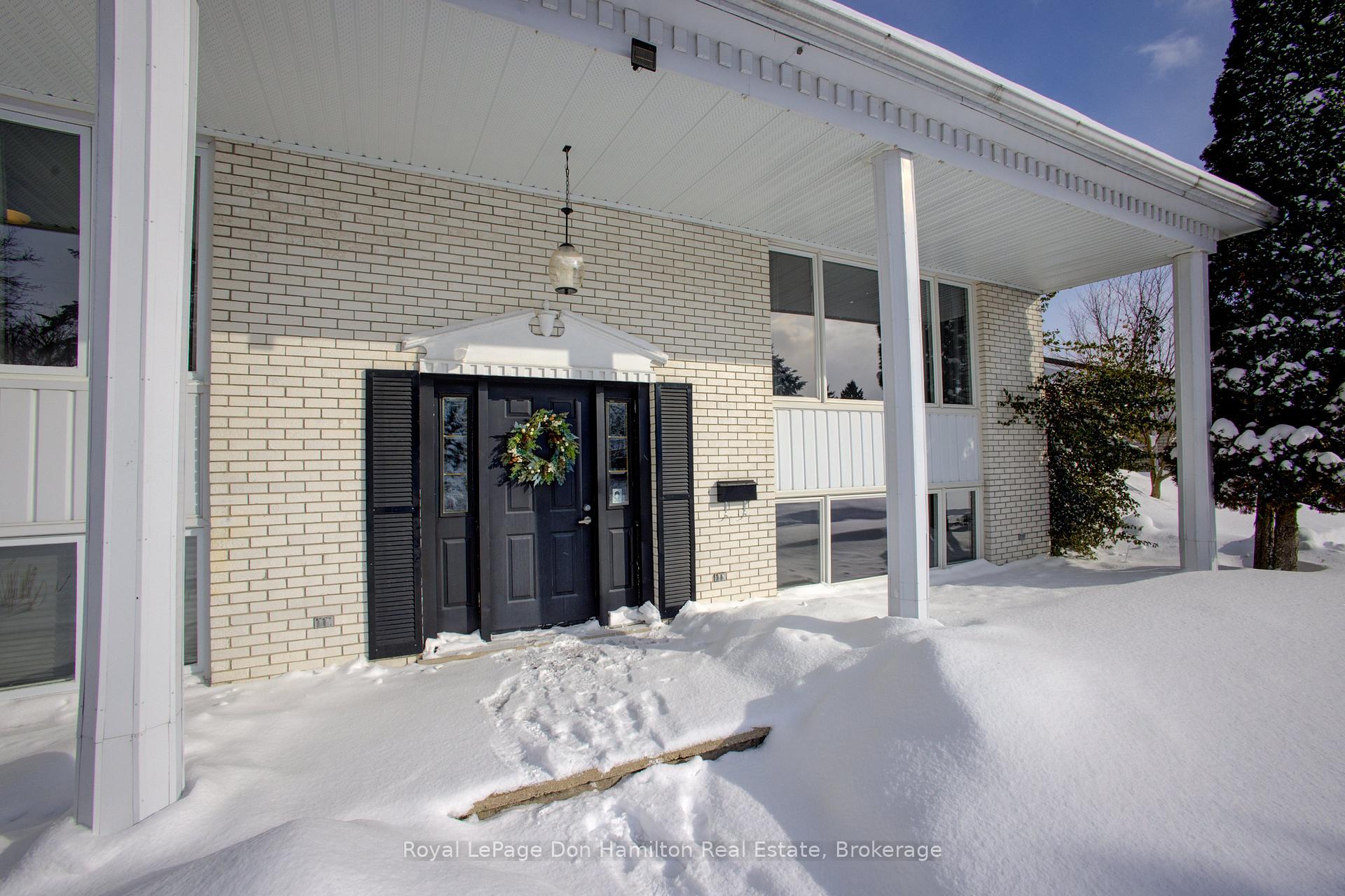 Photo 8 of 675 Prospect Street, Minto — HOMEH