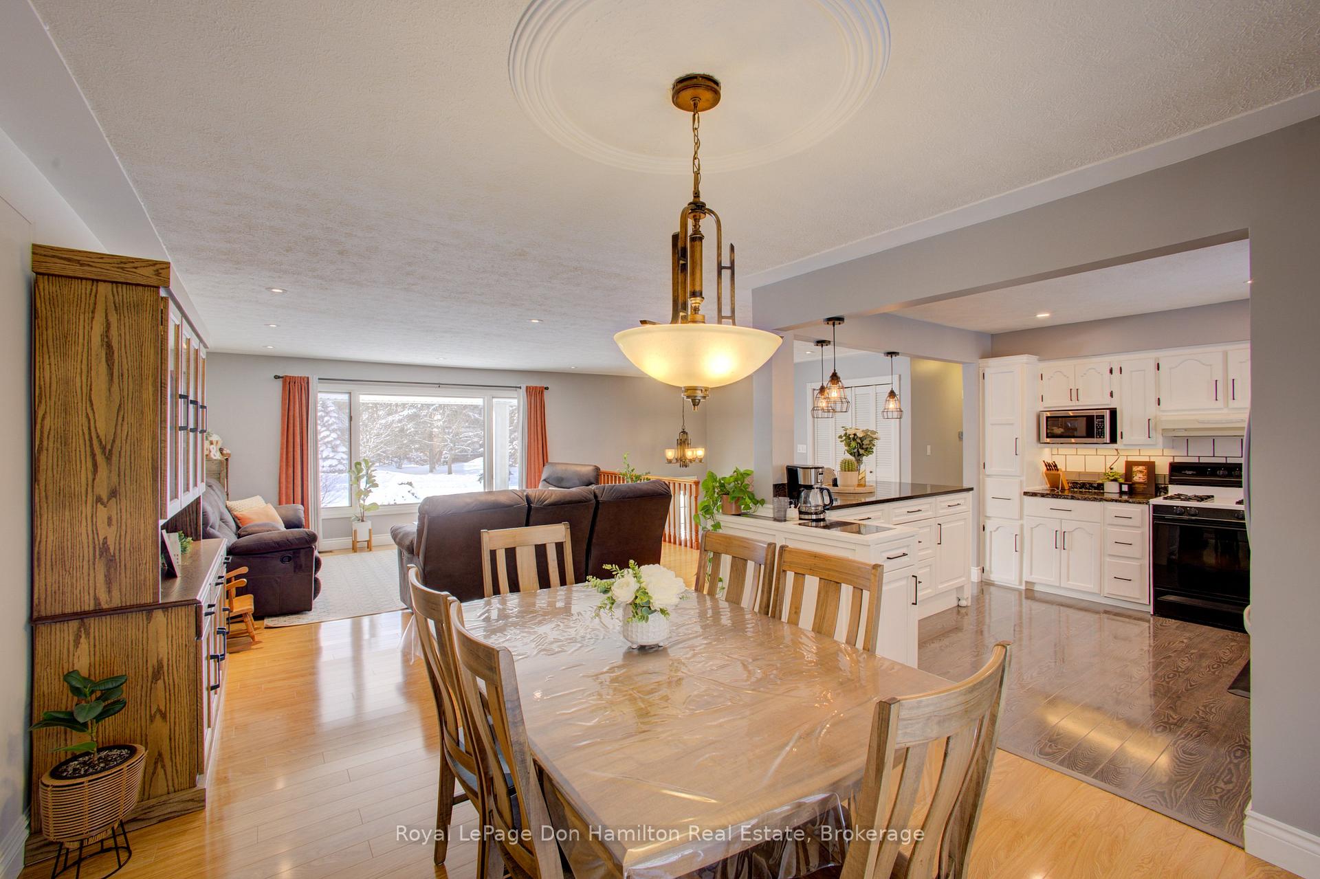 Photo 12 of 675 Prospect Street, Minto — HOMEH