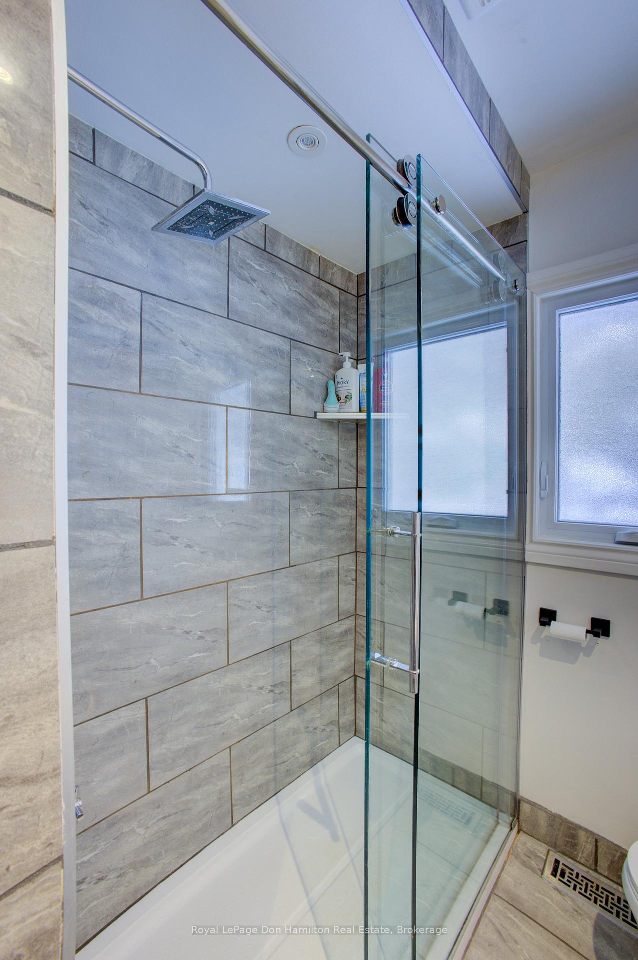 Photo 4 of 675 Prospect Street, Minto — HOMEH