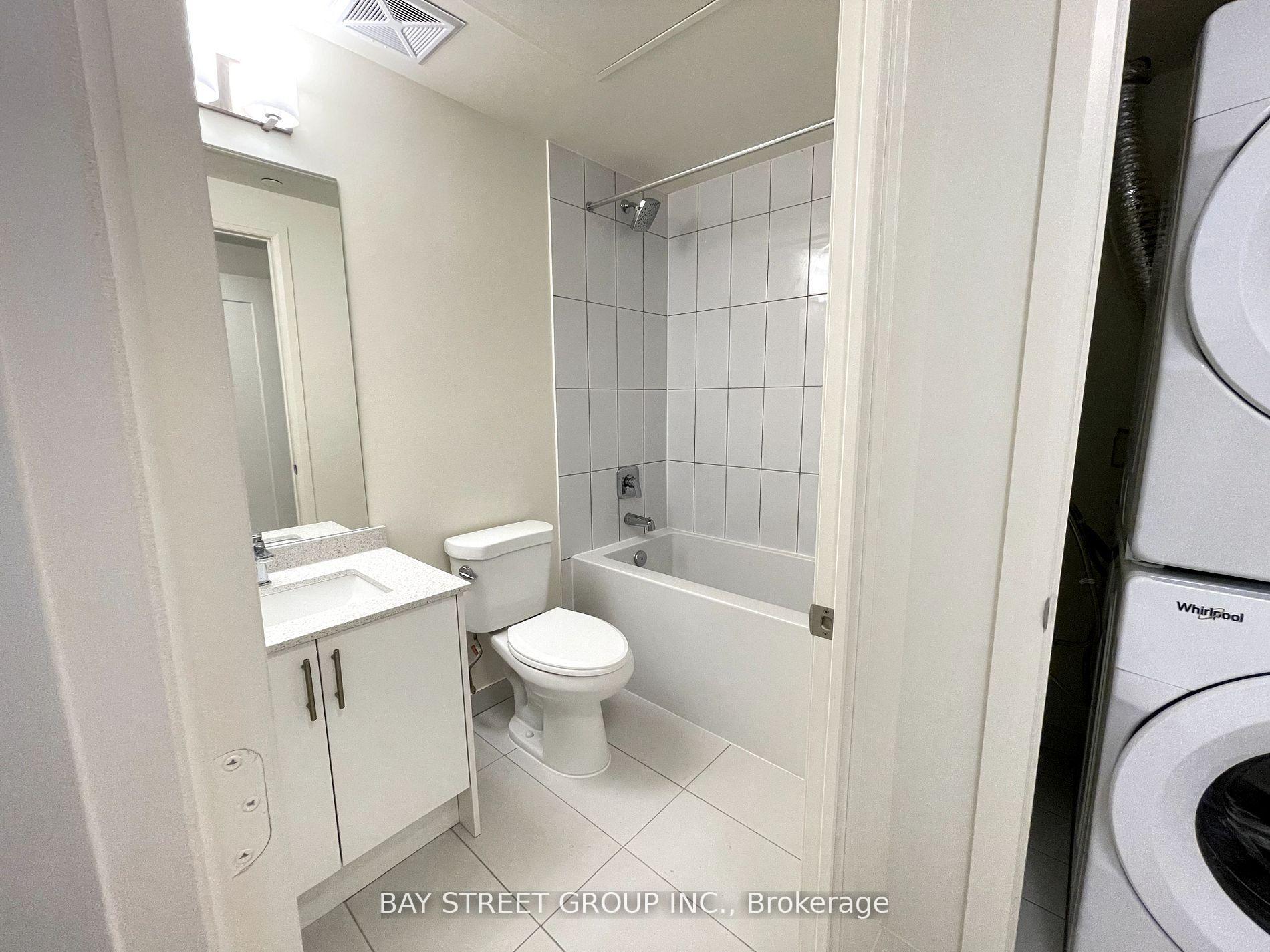 Photo 7 of Unit 304, 9000 Jane Street, Vaughan, Concord — HOMEH